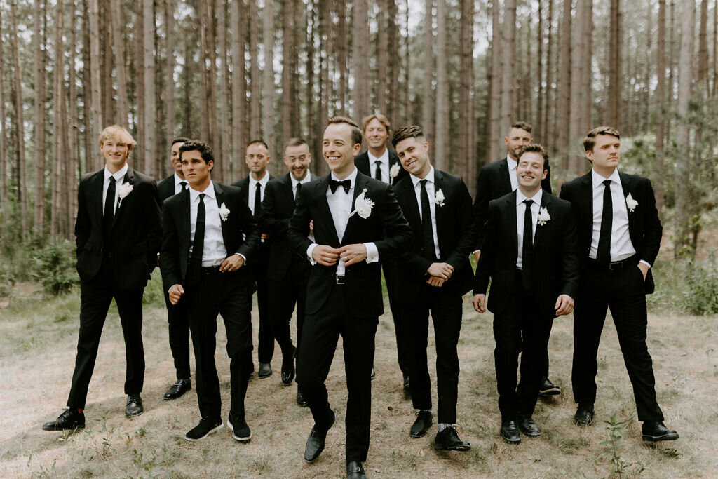 groomsmen-black-suits-timeless-pinewood