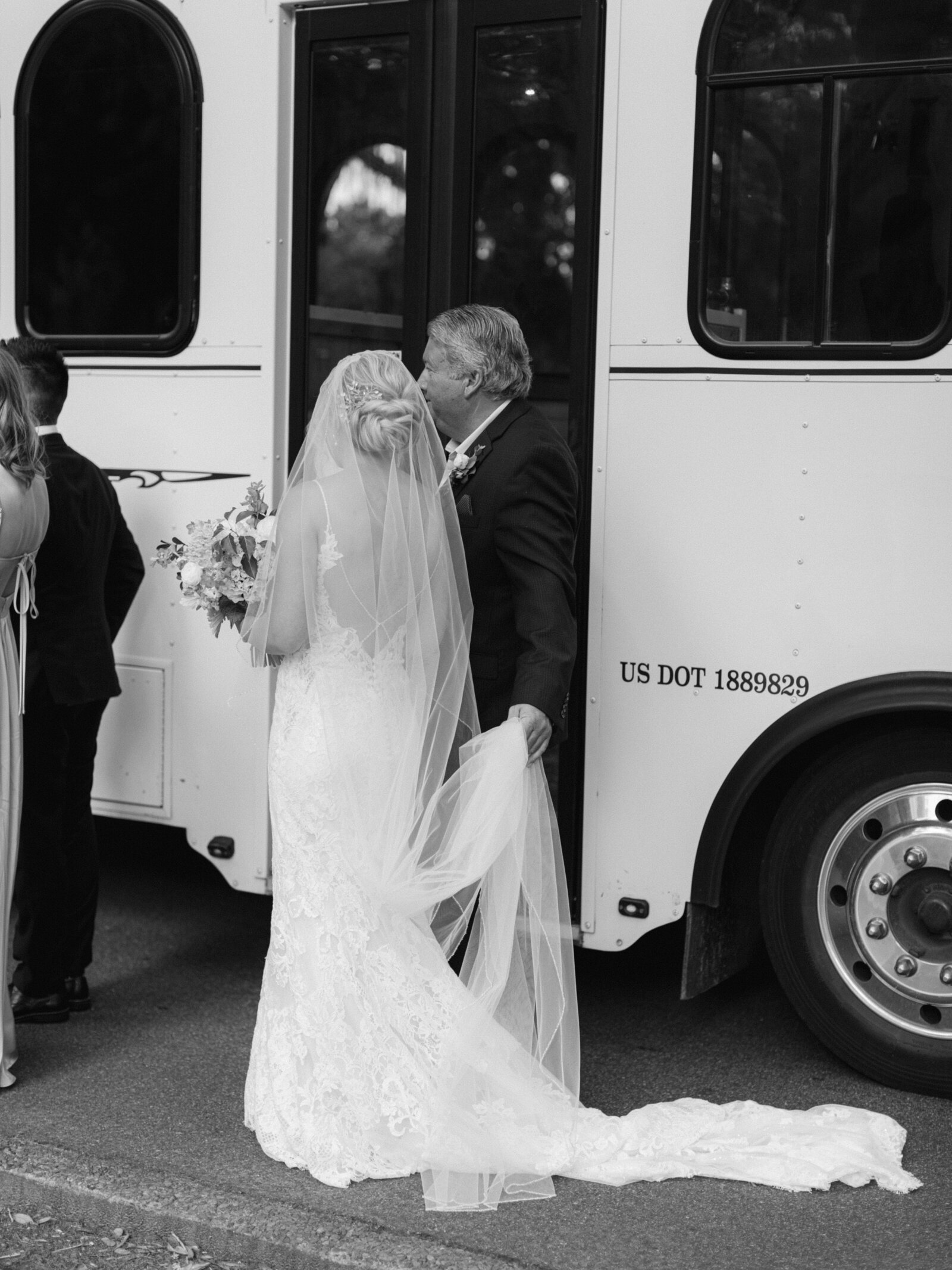 182-torianna-brooke-portraiture-belfair1811-south-carolina-golf-resort-wedding