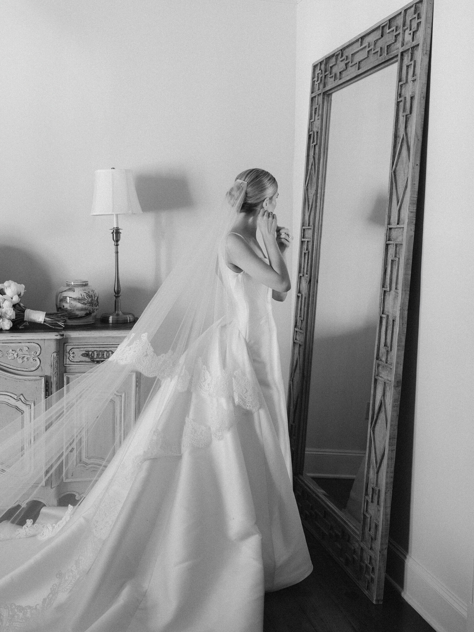 anne-barge-bride
