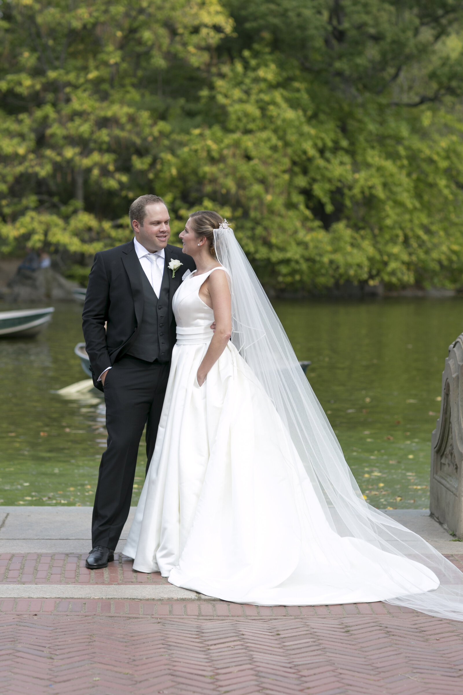 Central Park Boathouse Wedding0046