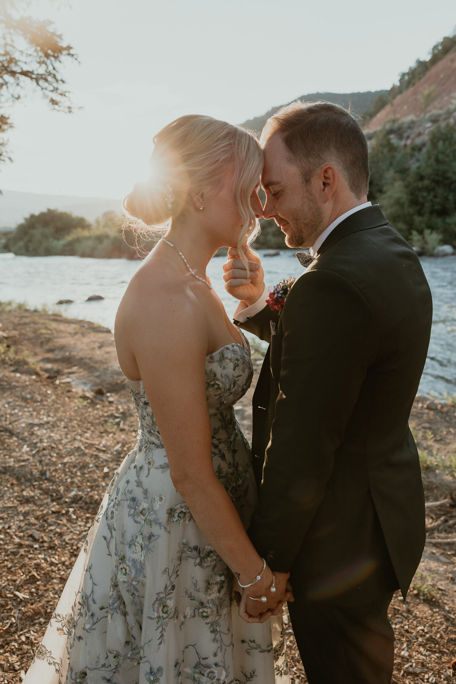 Spring-Creeks-Ranch-Wedding-Venue-Carbondale-Colorado-Wedding-02