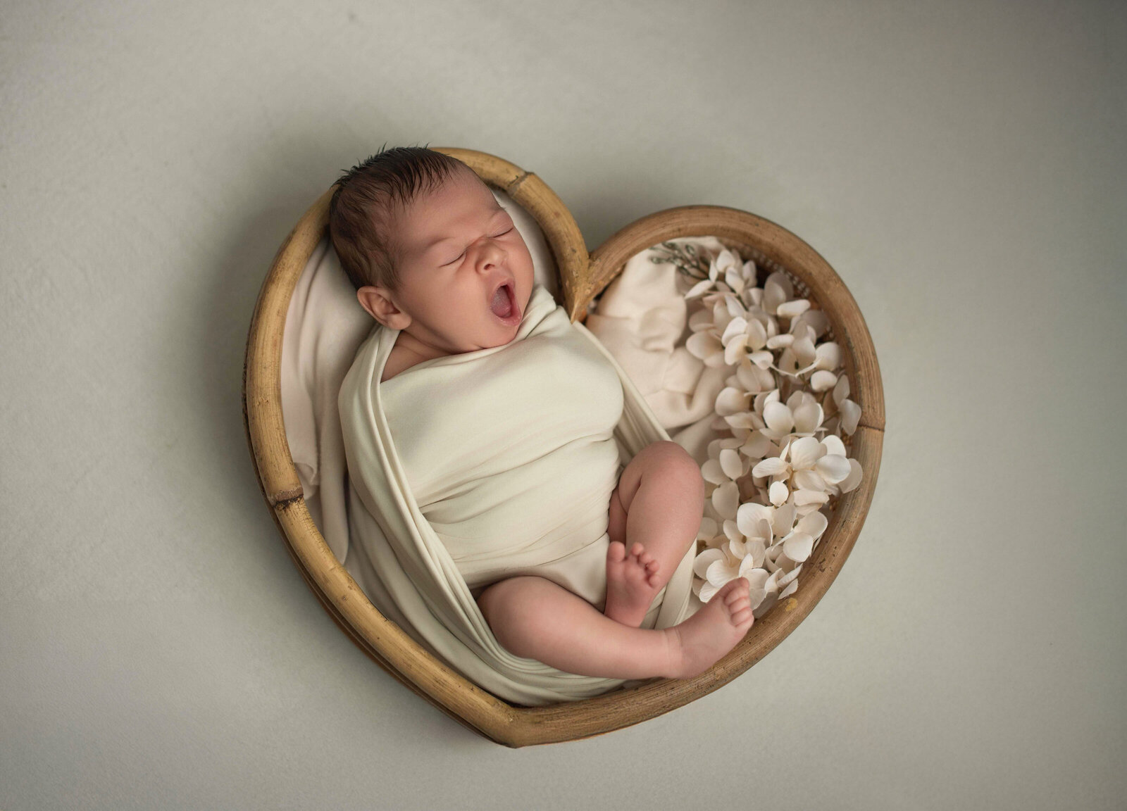 Snapzbytie Photography - Los Angeles Newborn Photographer - Penelope Newborn Session 5