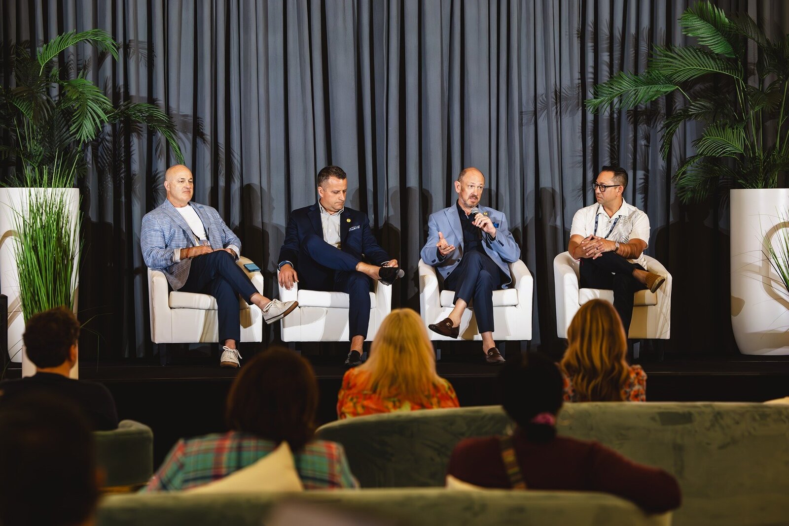 corporate-panel-speaking-florida-conference