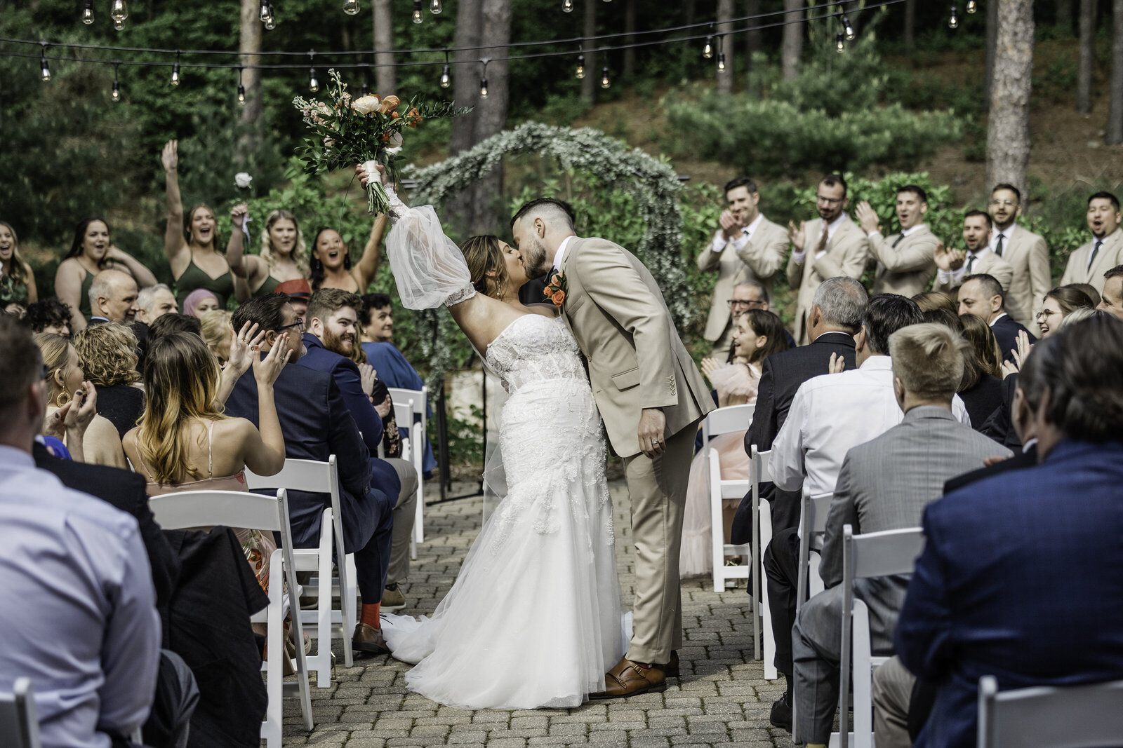 wedding photographers in michigan