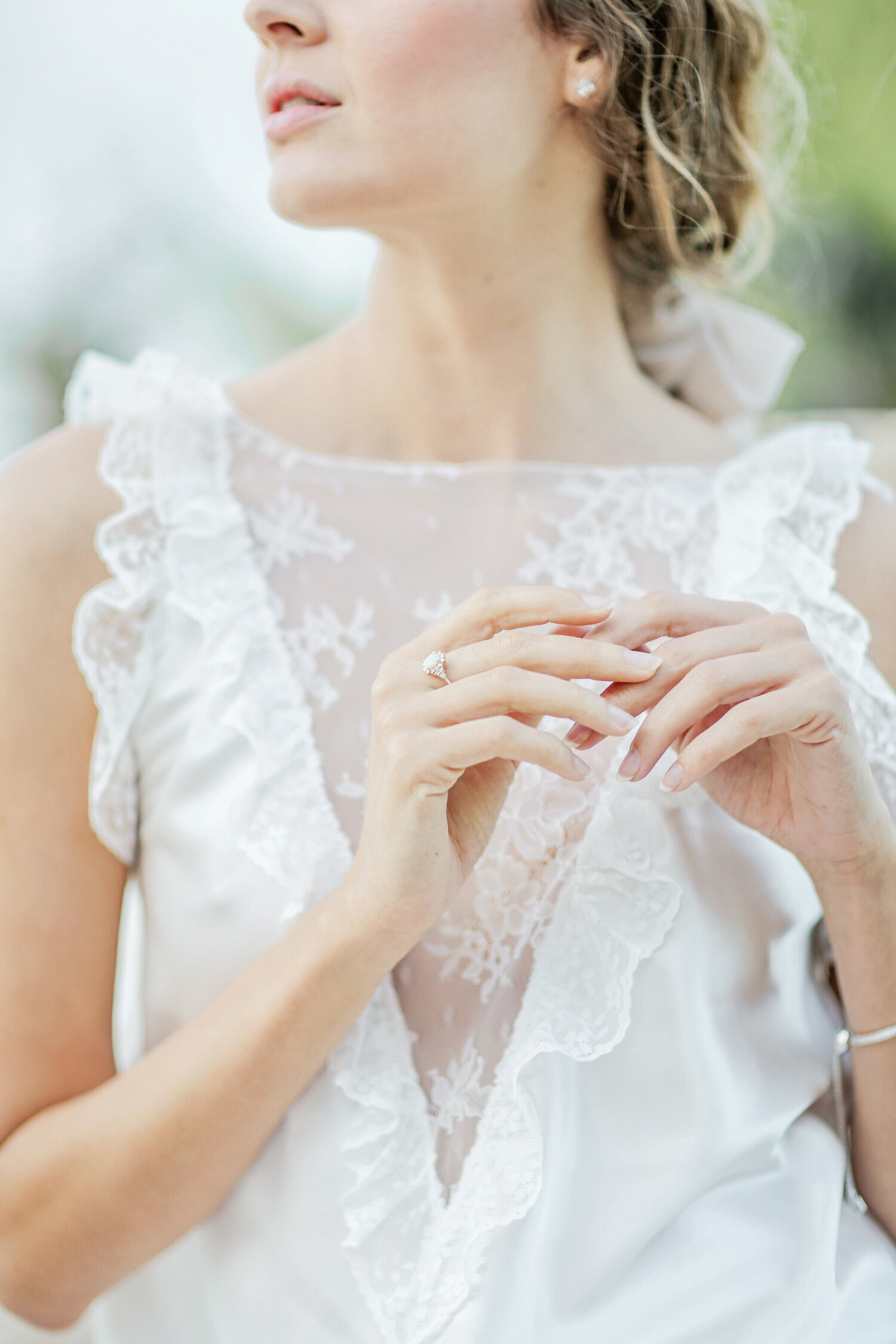 Puglia-wedding-bridal-prep-silk-nightwear