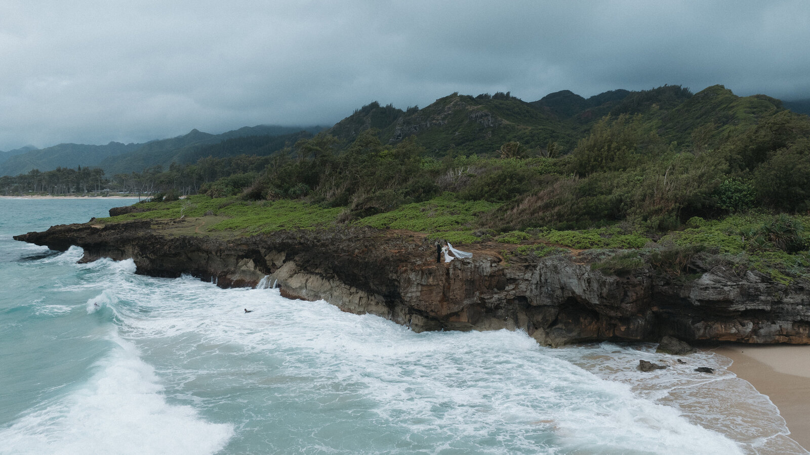 turtle-bay-oahu-wedding-mersadi-olson-106