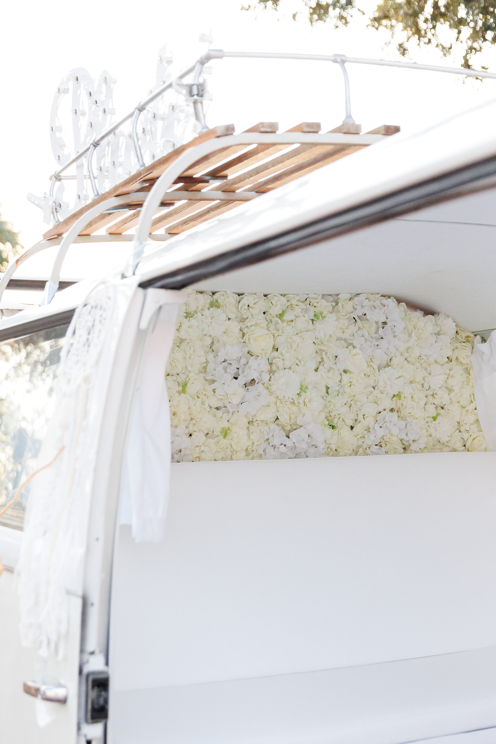 VW-BUS-tampa-photo-booth-bus-weddings-florida-weddings-wedding-venues-wedding-photo-booth-florida-photo-booth-bus15