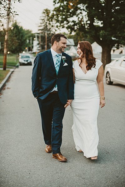 Connecticut-tree-farm-wedding-photographer-sunflowers-blue-wedding-photography-luxury (16)