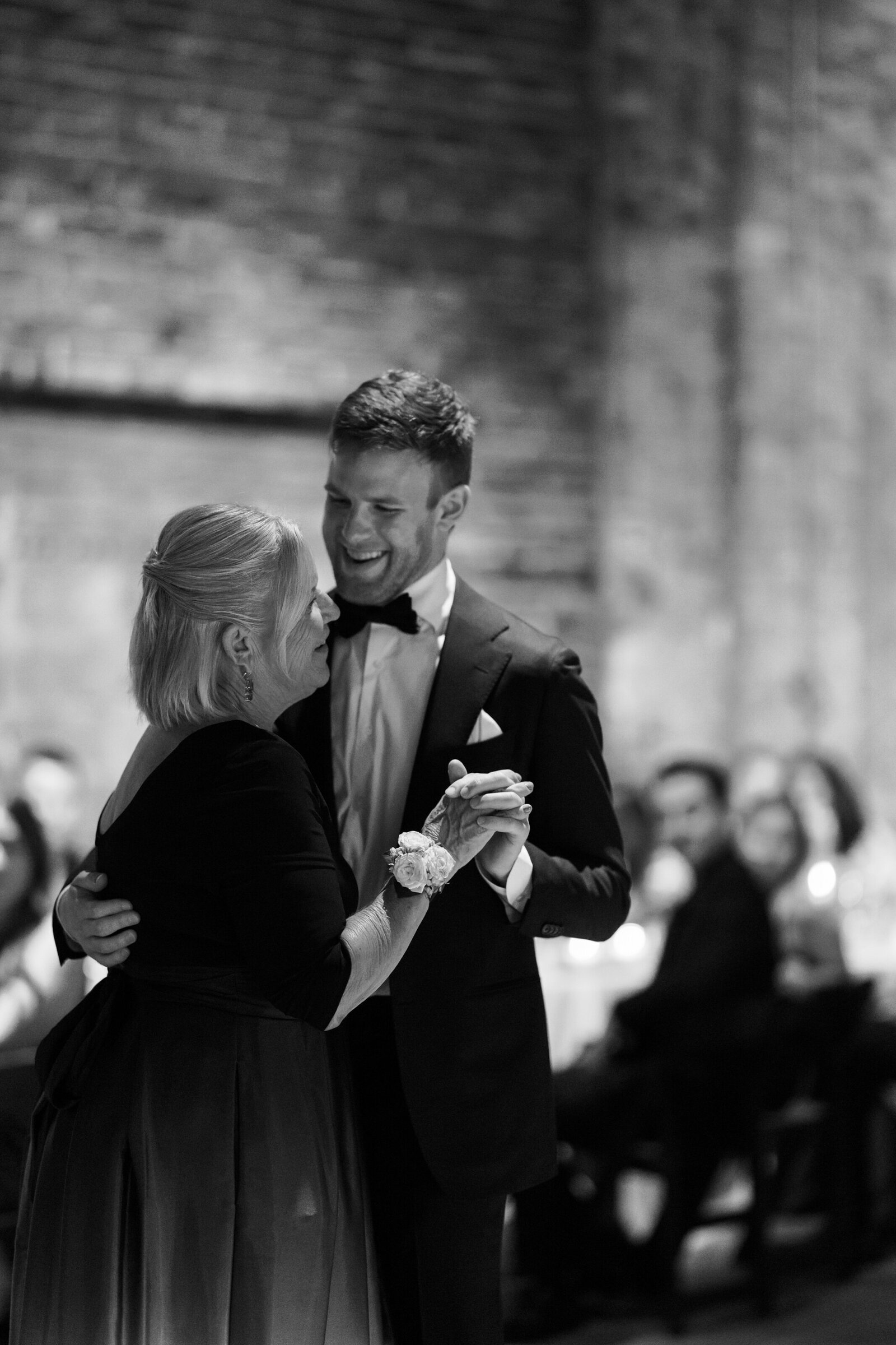 Wild Carrot St. Louis Wedding Photographer Lainie Arnold Photography-148