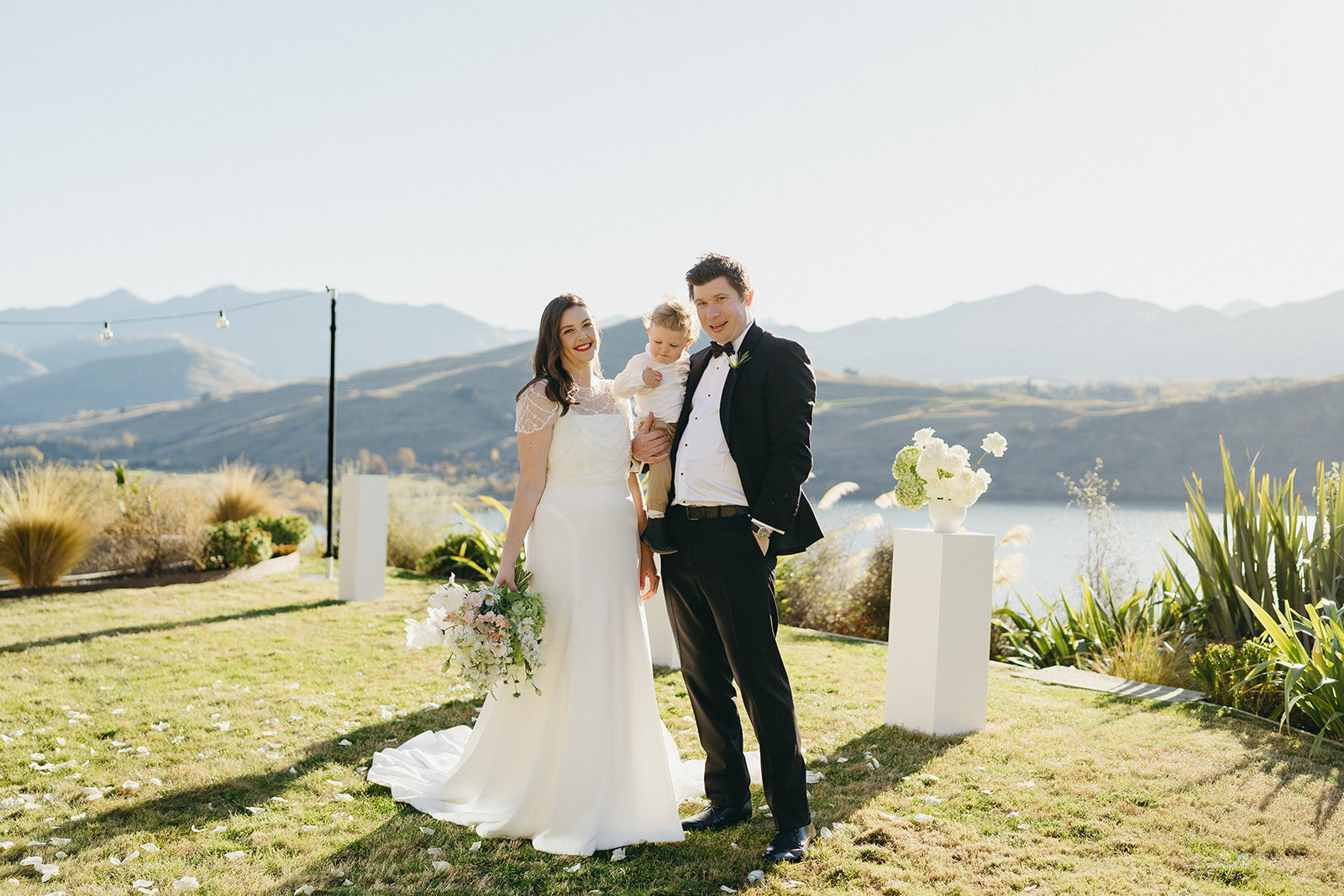 Melissa Clark Photography - Queenstown Wedding Photographer - Lake Hayes Holiday Home Wedding - Katherine & Adam 4.5.24-161