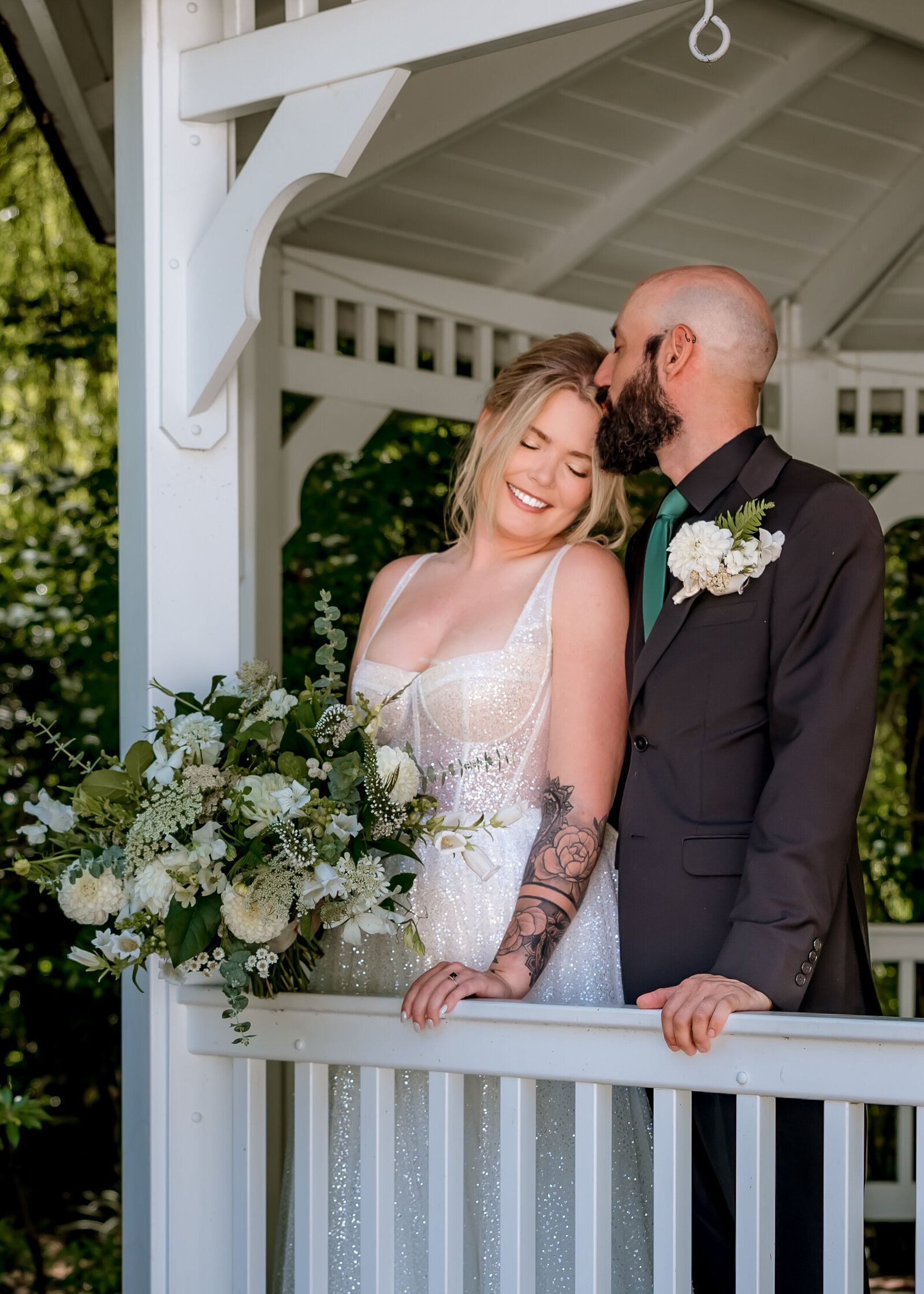 Bride and Groom portraits in Abigails Garden at the Abernethy Center in Oregon City.