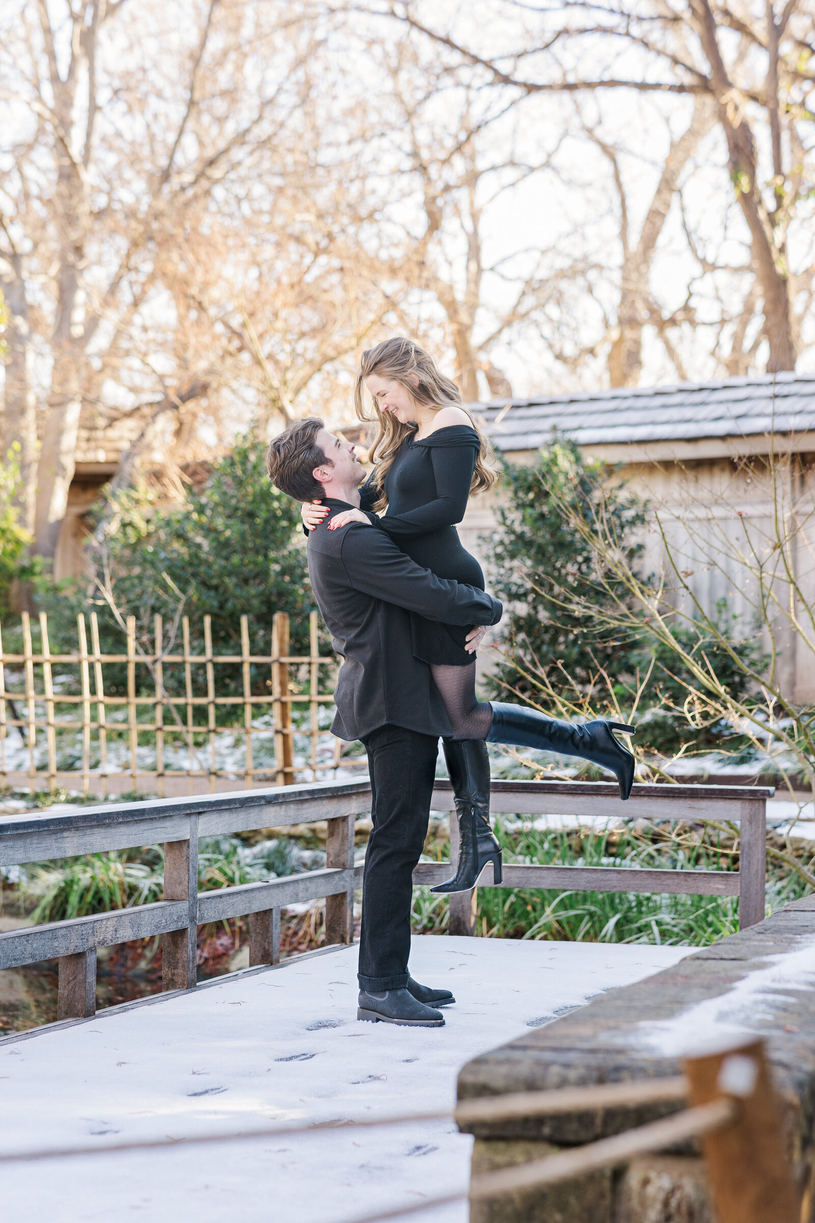 Outdoor-couple-photographer-Dallas