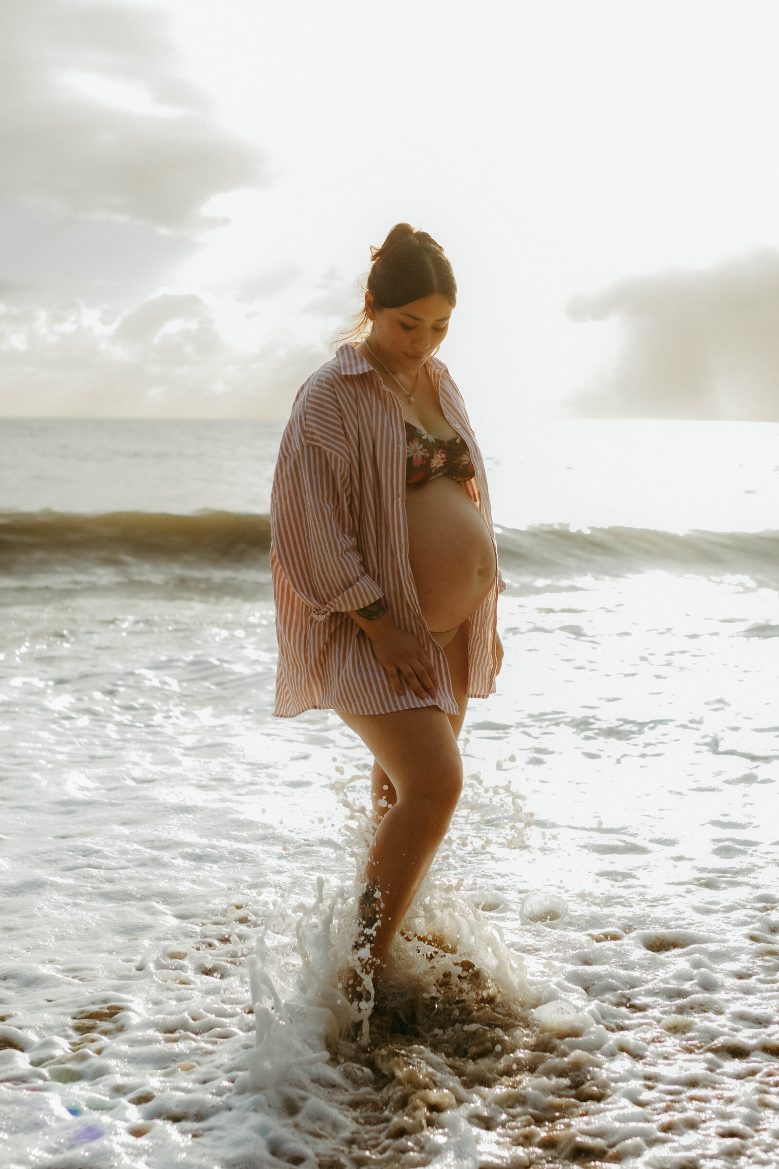 maternity photographer cairns