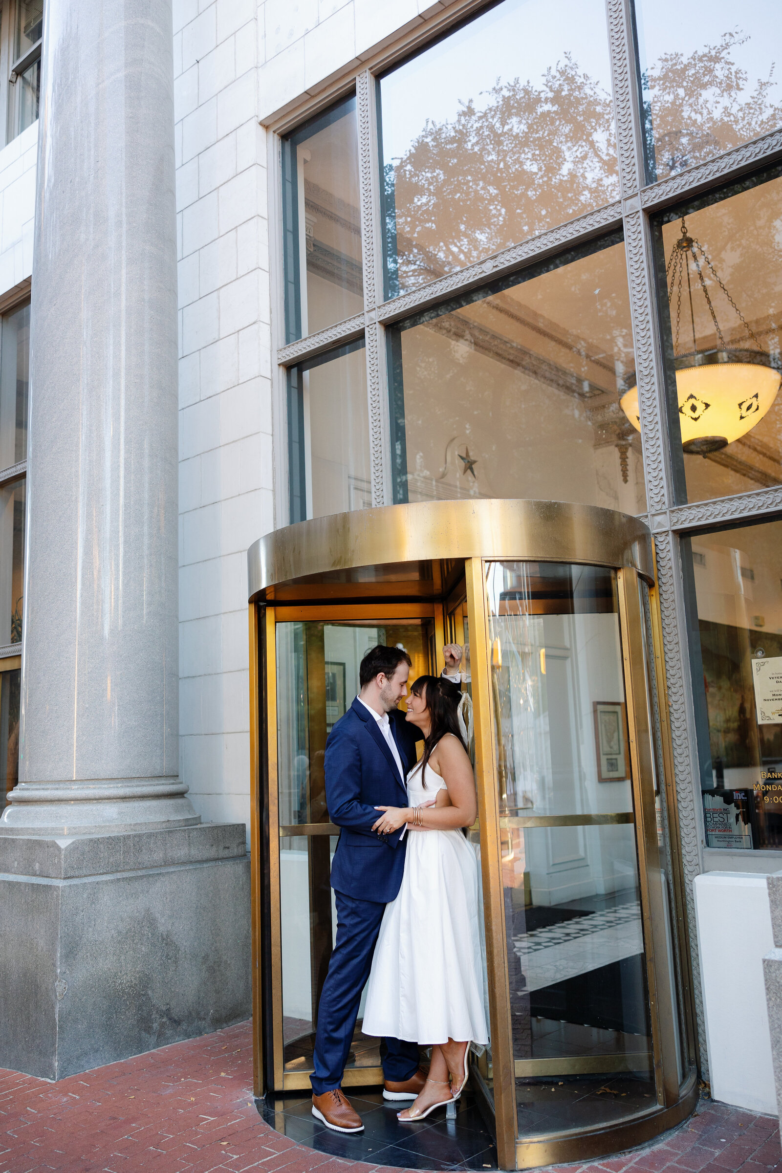 downtowndallasengagementphotos_stillsbytrinity-68