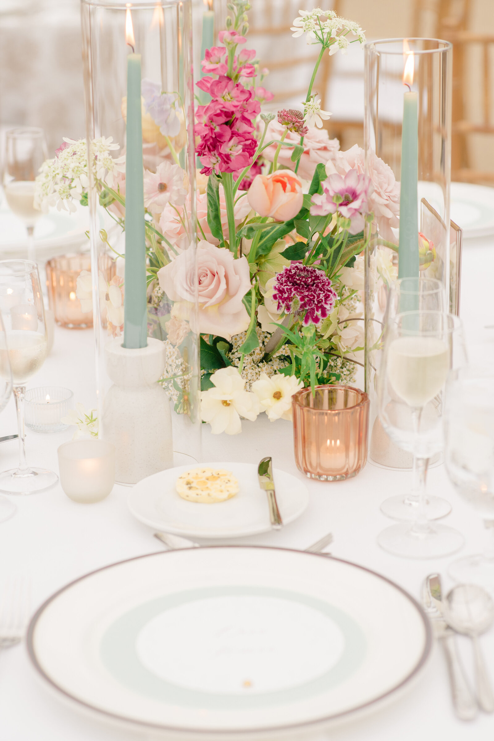 colorful-virginia-beach-wedding-decor