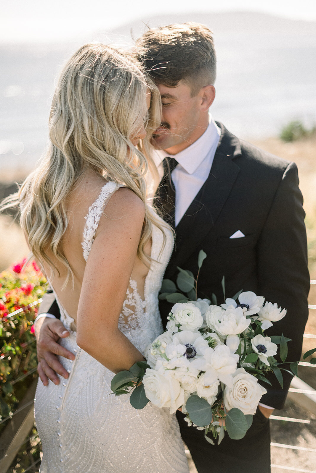 Bride and Groom’s Sunset Portraits on Pismo Beach