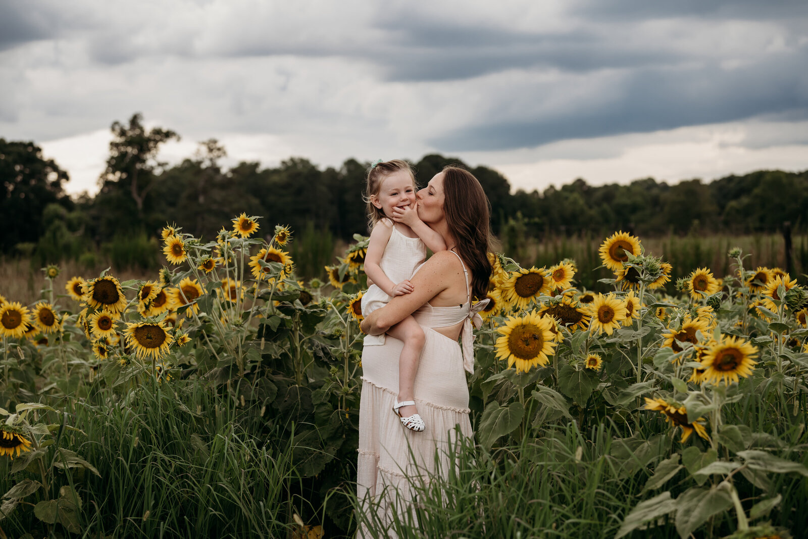 mommy & me sunflower portraits
