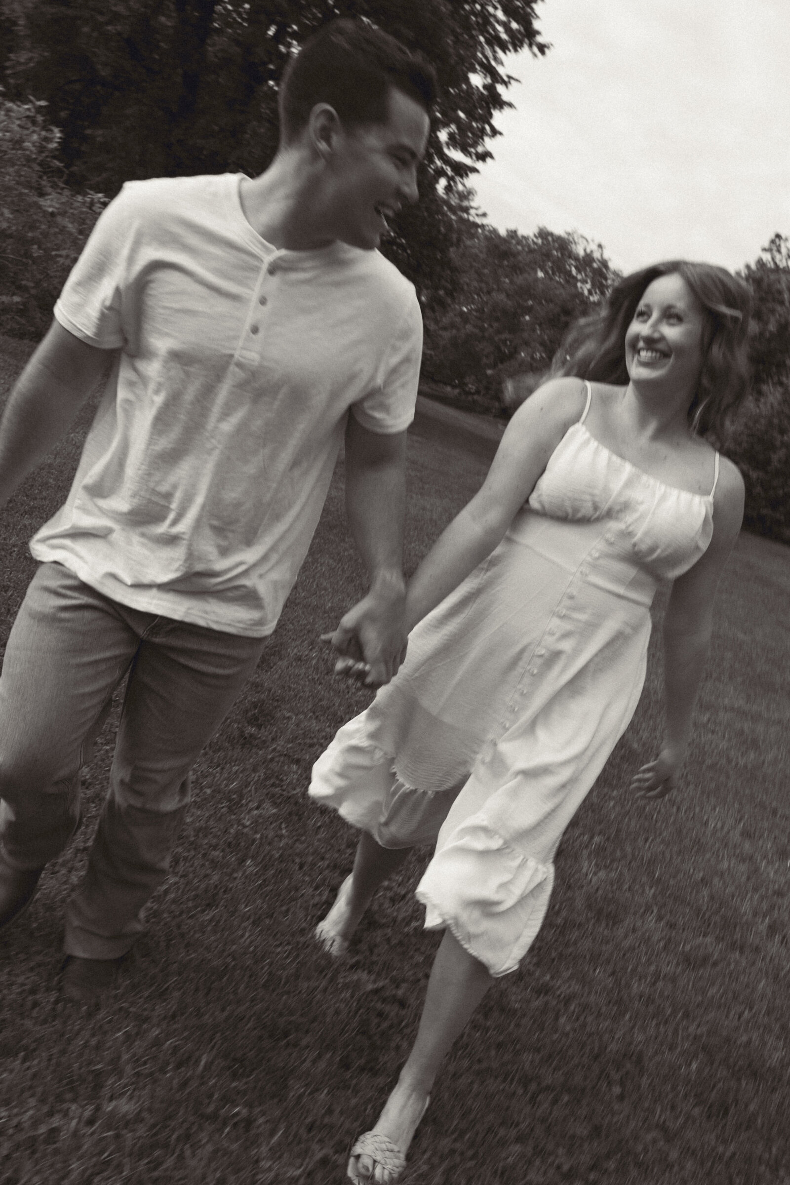Dcumentary engagement photo at the Mo Botanical Gardens