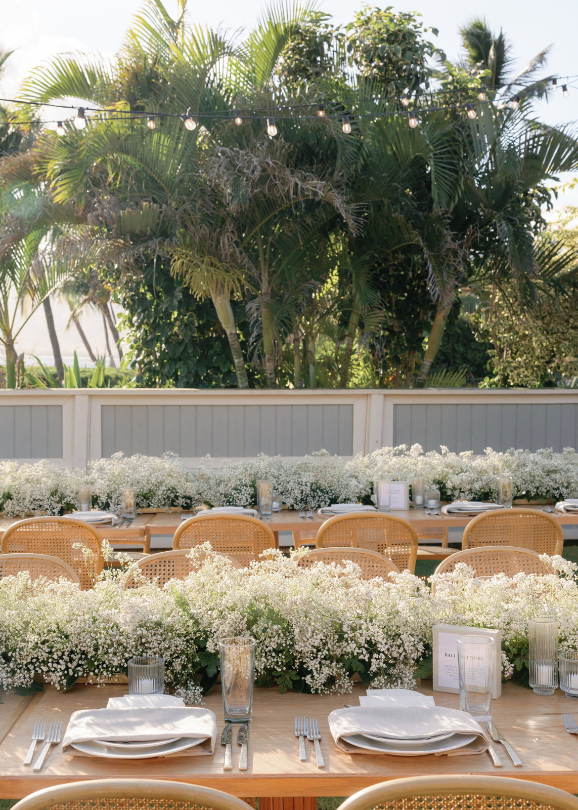 9.12-Sydney-John-Sugar-Beach-Maui-Wedding-849