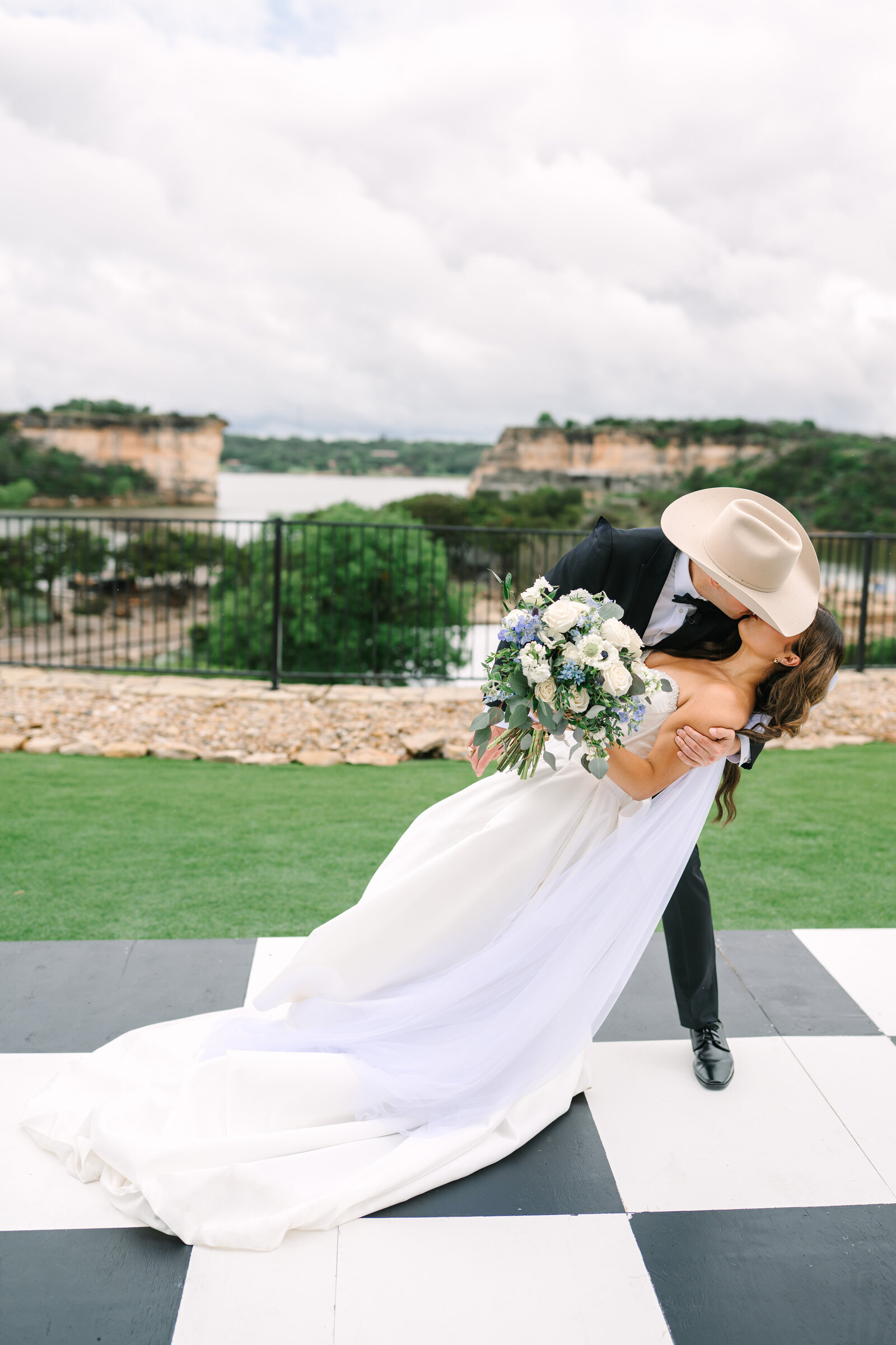 Oklahoma_Wedding_Photographer-1262