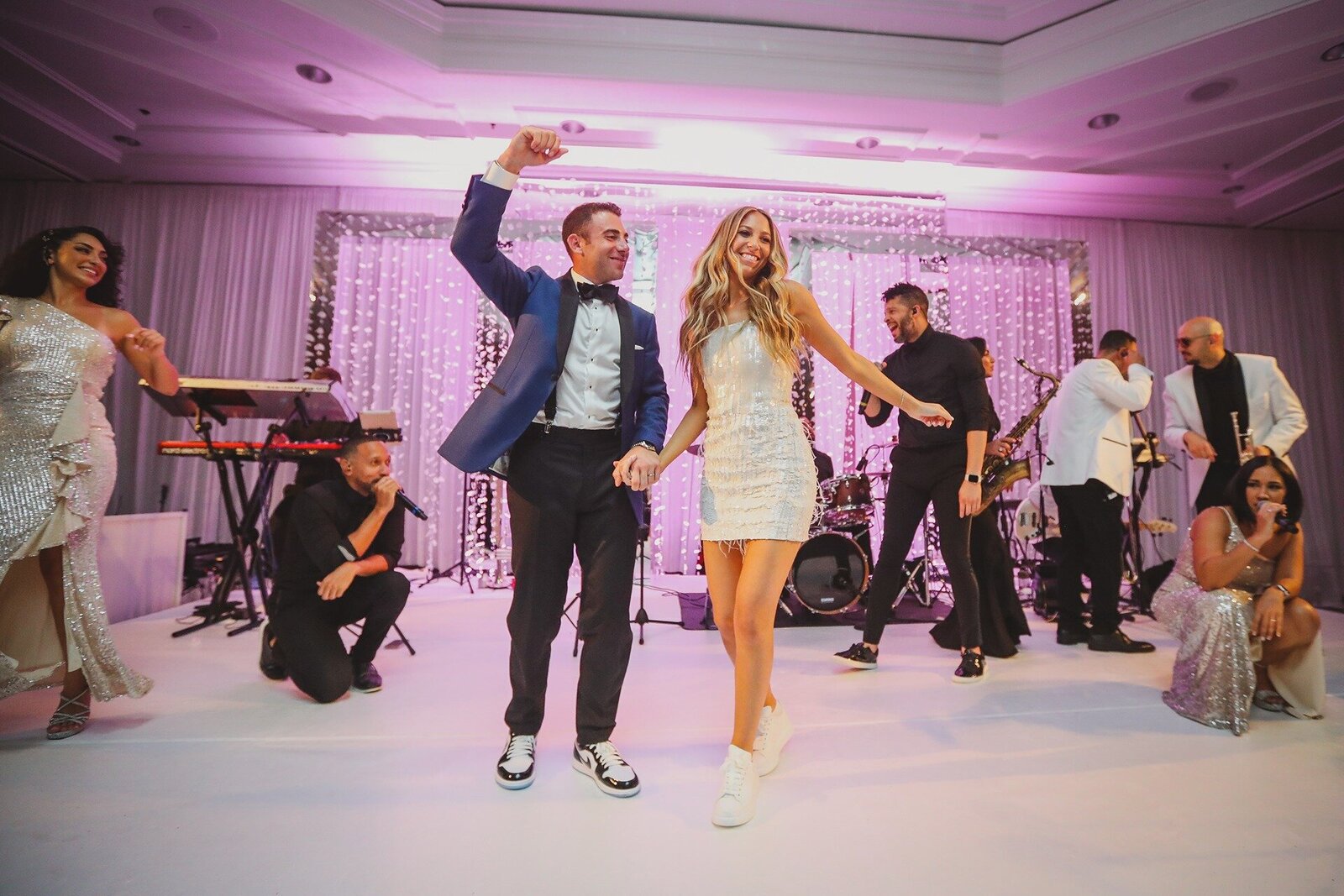 wedding-reception-dancing-the-eau-5