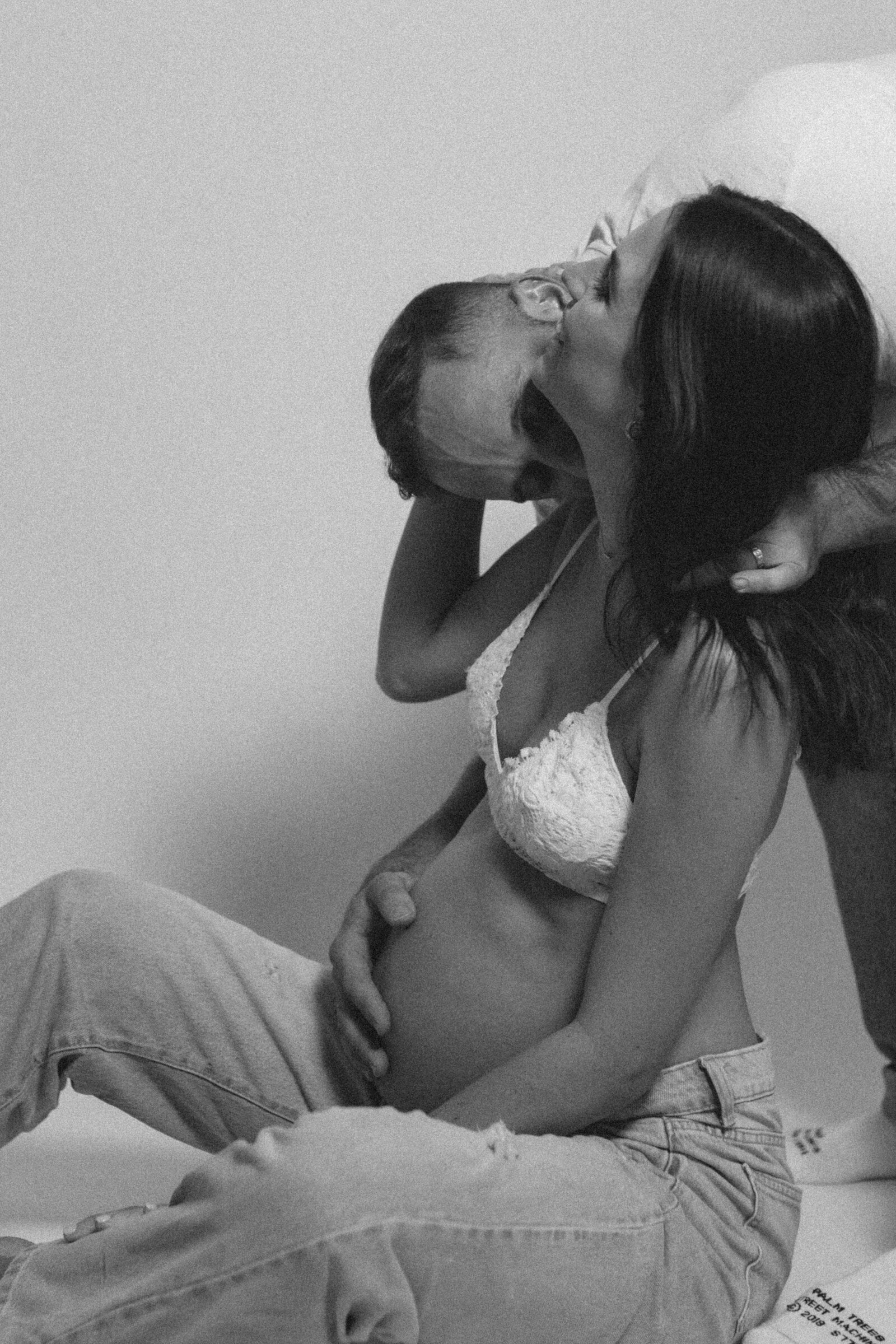 Cairns Maternity Photographer