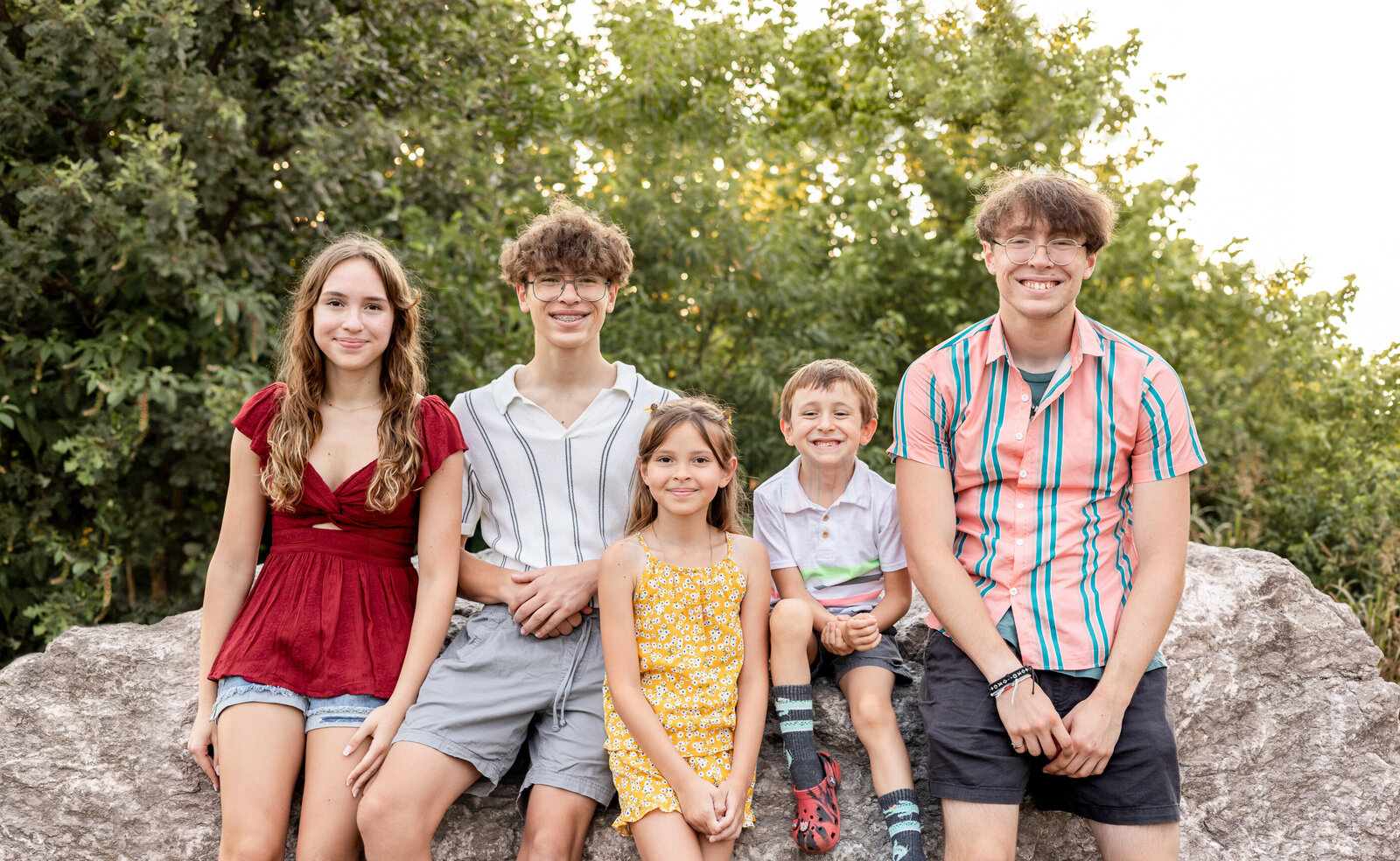 outdoor-family-photography-session-Frankfort-KY-photographer-golden-hour-2