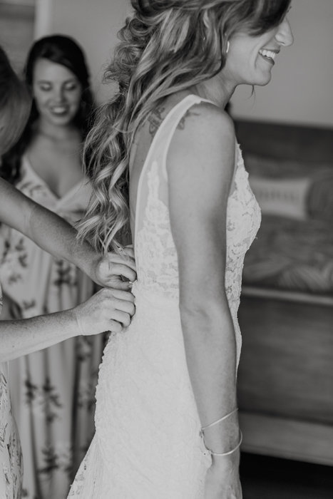 W0510_Wright_Olowalu-Maluhia_Maui-Wedding_CaitlinCatheyPhoto_0285-b&w