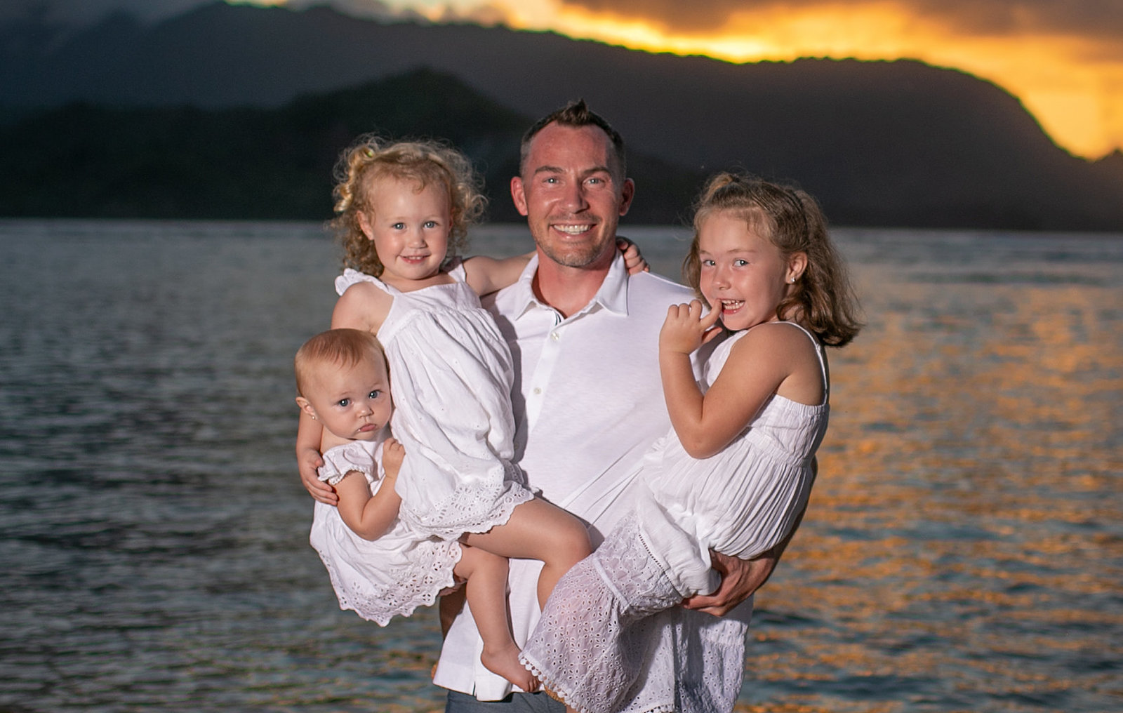 Maui family photographers affordable