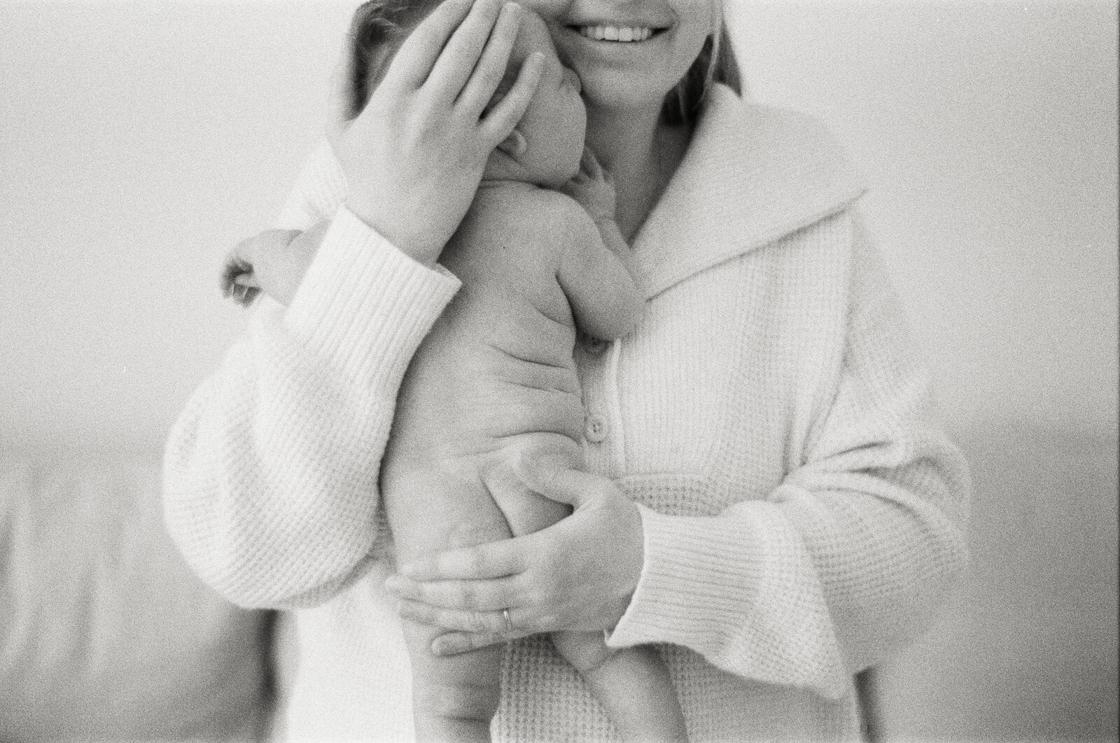 newborn_film_photography_waterloo245