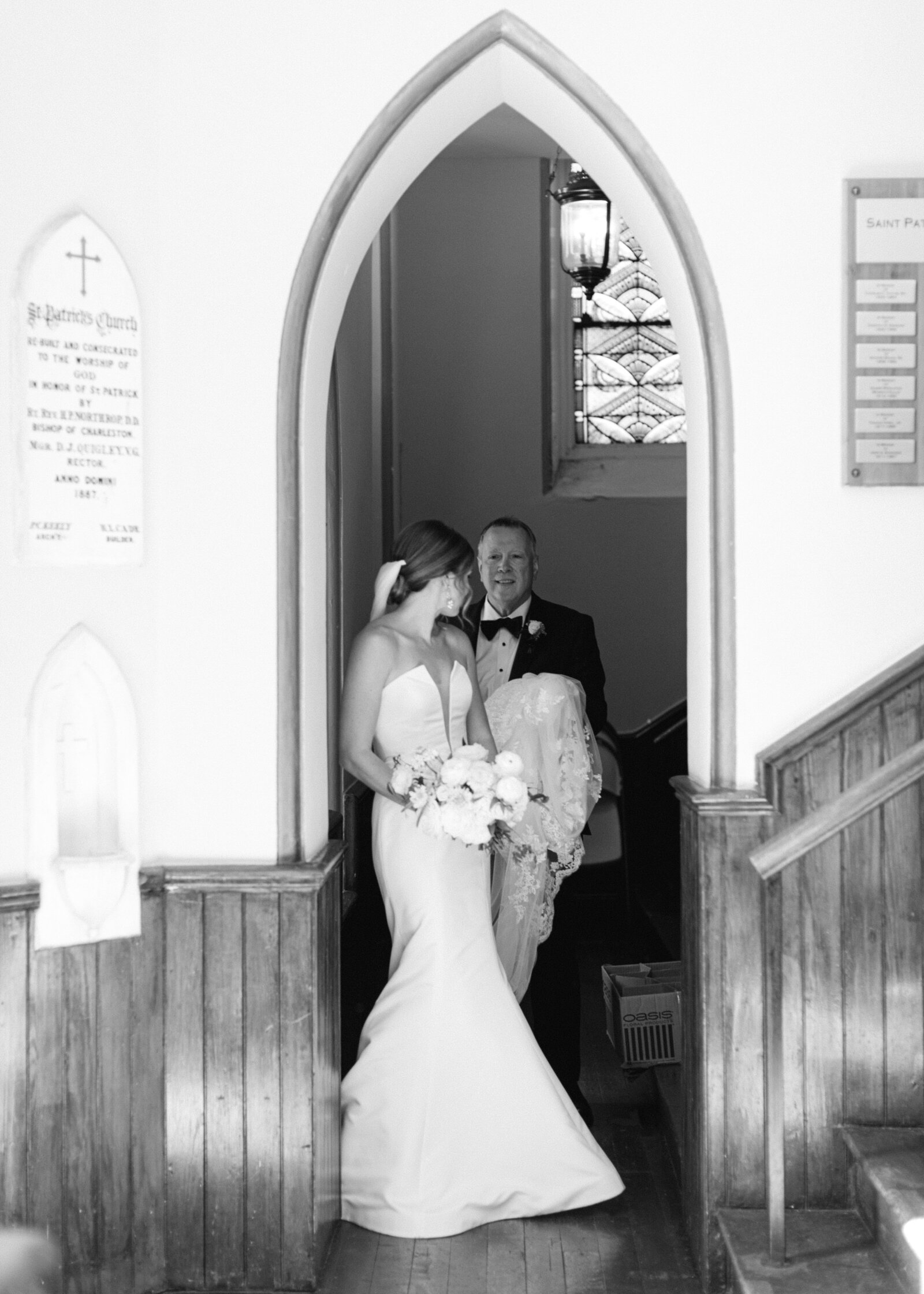 19-torianna-brooke-portraiture-patriots-point-golf-course-wedding
