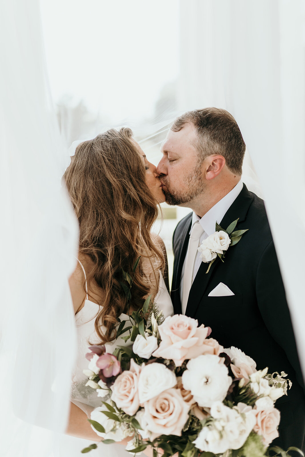 04_Darek+Lindsey_Formals-59_websize
