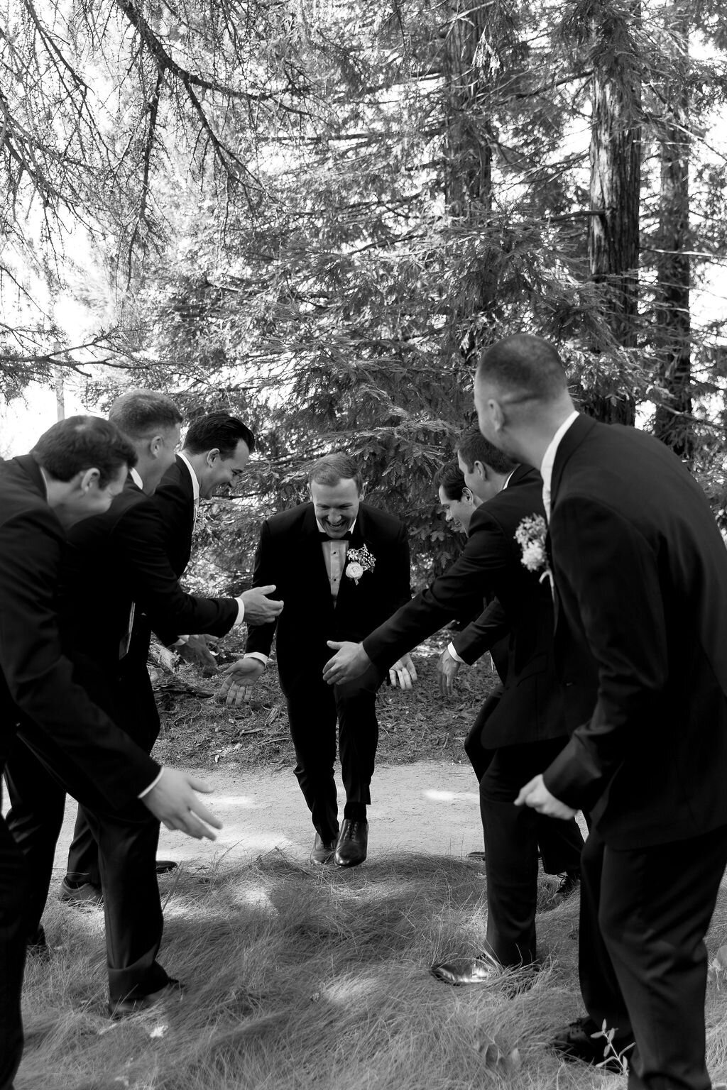 Bush-Weddiing-wedding-party-Arianna-Maddox-Photography--171