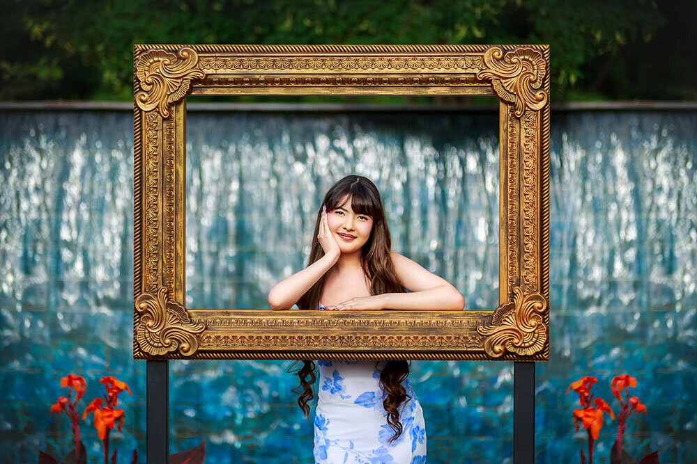 waterfall-gold-frame-symmetry-vibrant-colors-blue-red-eye-catching-pose-unique