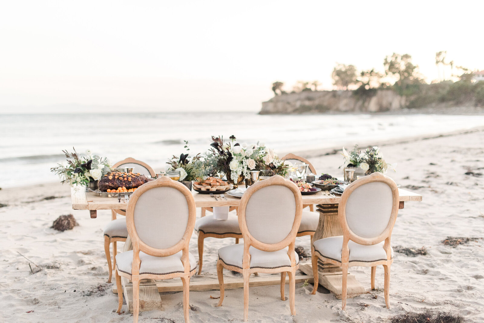 Precious-and-blooming-floral-design-kellye-clifford-Destination I do -Editorial-52