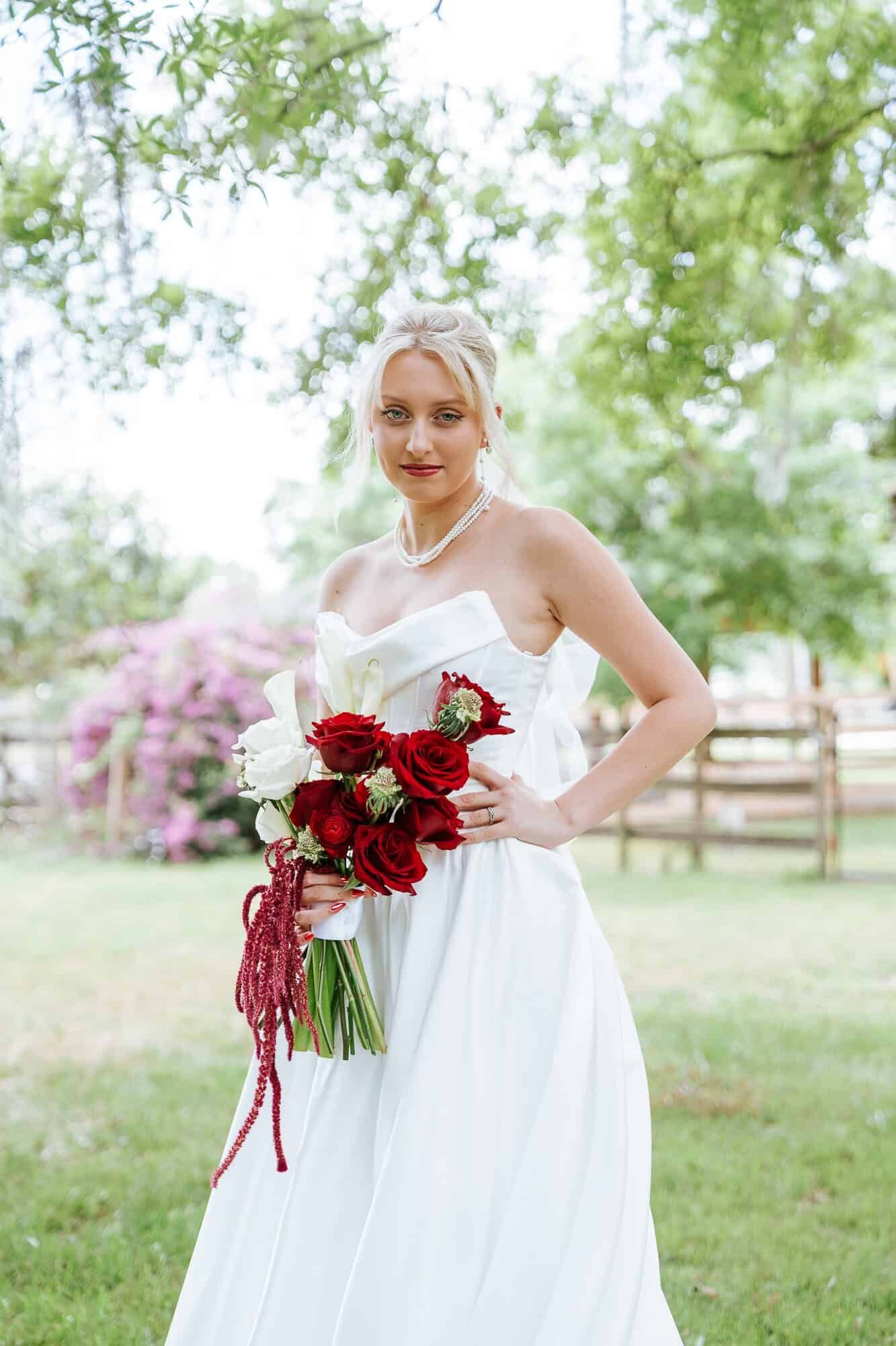 bride portait - Lakeland Fl wedding venue magnolia building at Lake Mirror