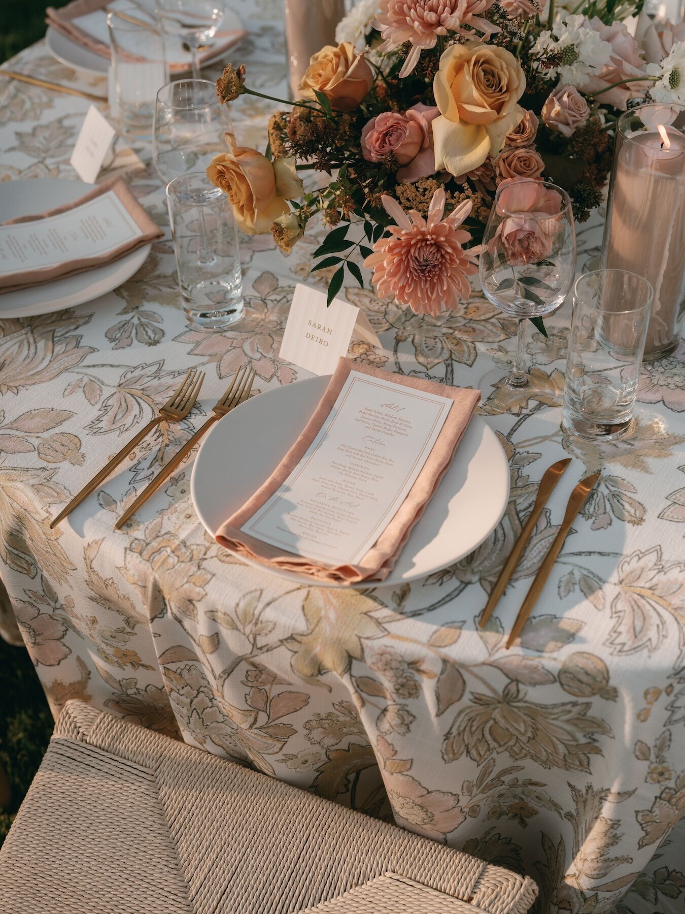 wedding-menu-floral