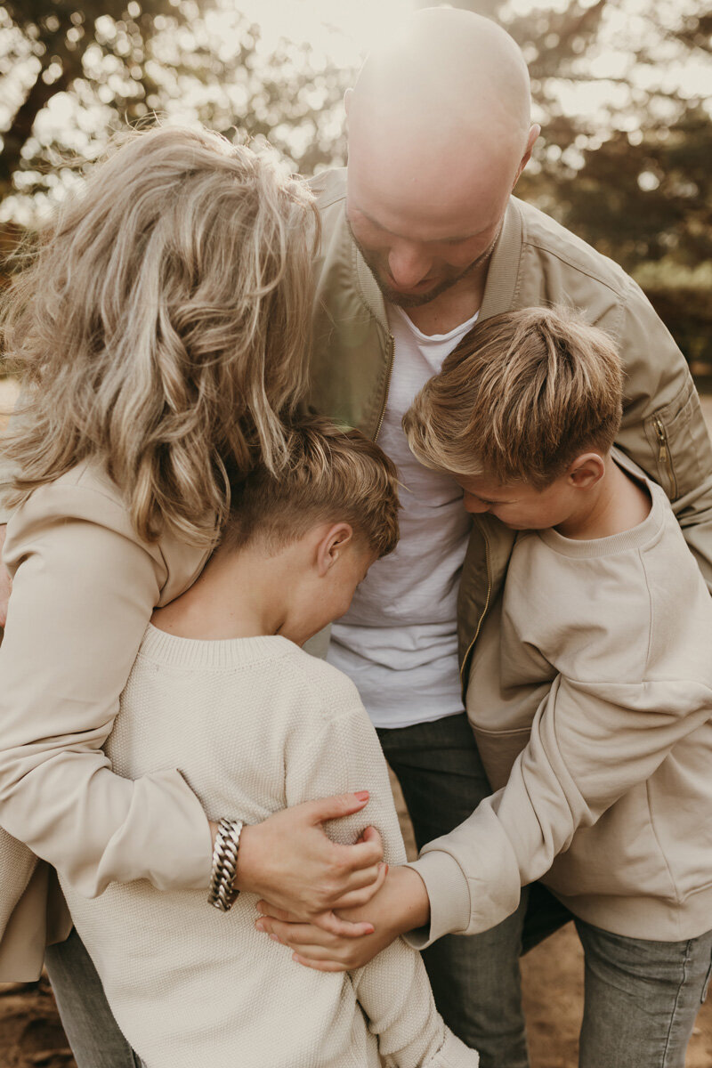 blinkend-beeld-fotograaf-gelderland-nijmegen-brabant-gezinsshoot-gezin-fotografie