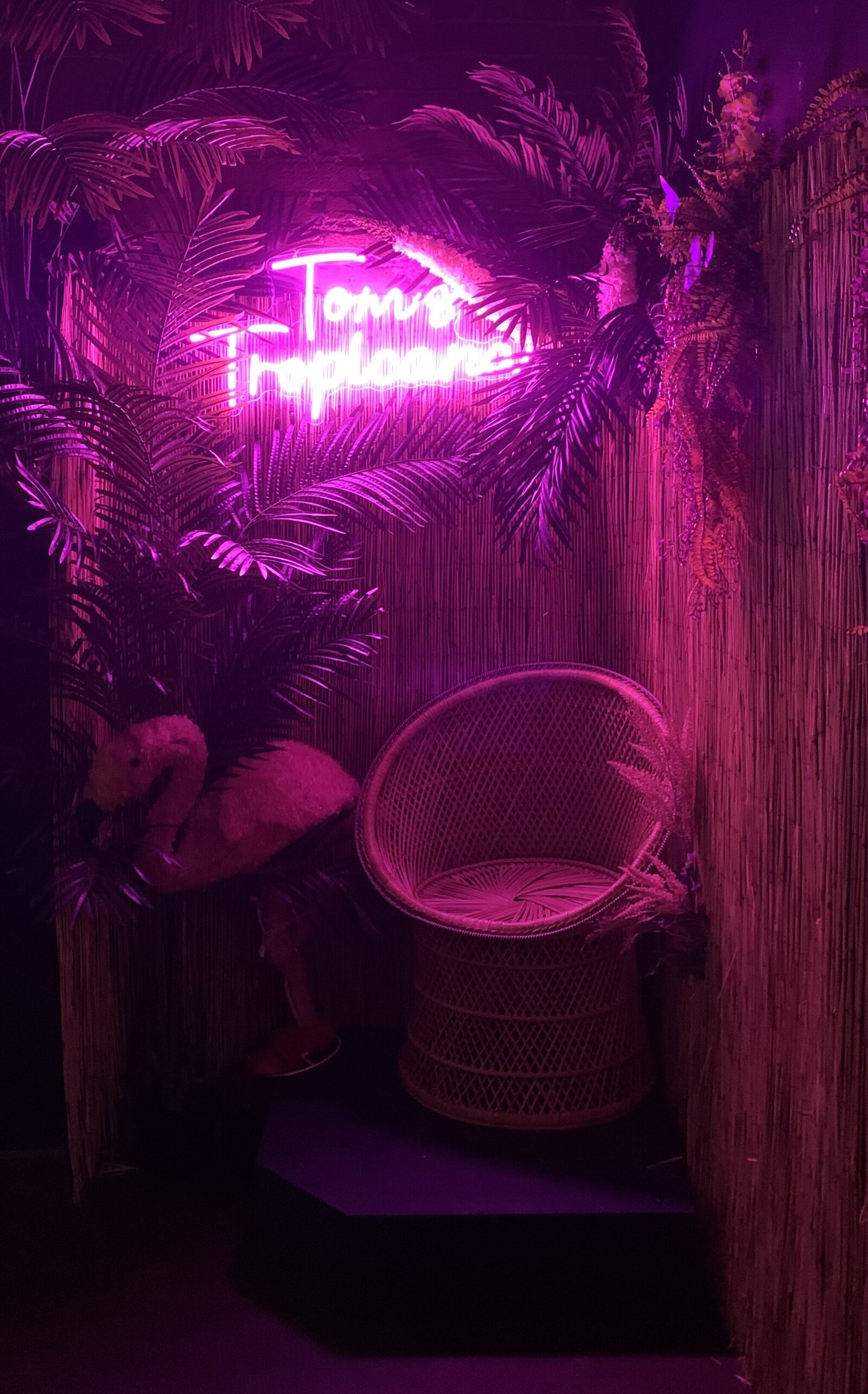 Entrance to tropical 