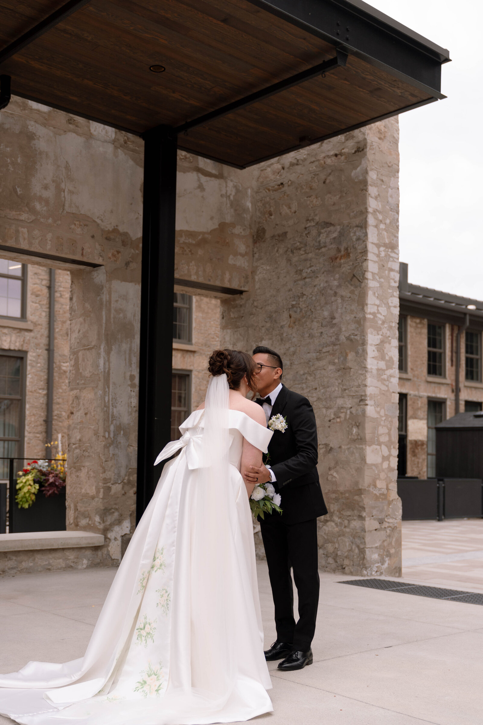 etherealholly-M&r-weddingpreview-2
