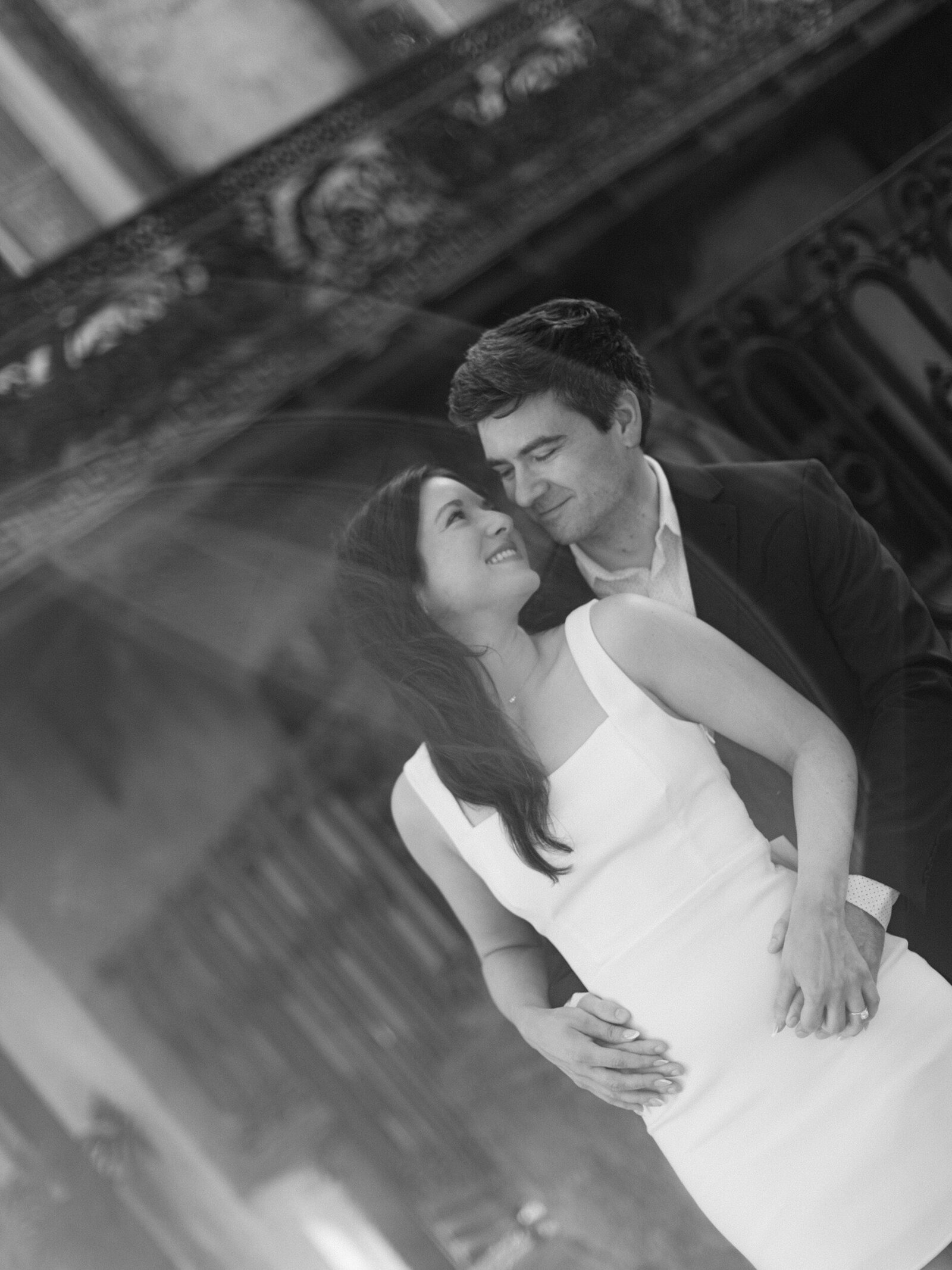 191-torianna-brooke-portraiture-downtown-savannah-ga-engagement-session-jessica-brian