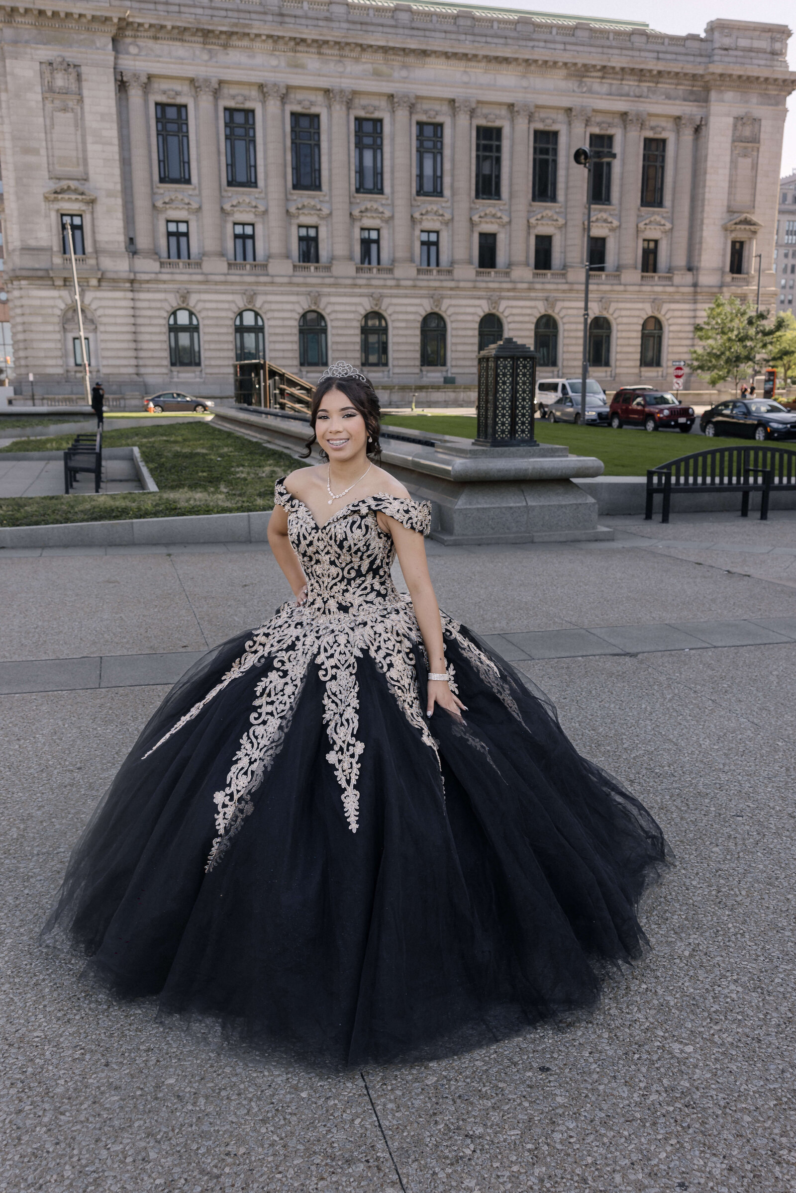 Quinceanera_Ohio-Statehouse_Columbus-Ohio-Photographer_05.jpg