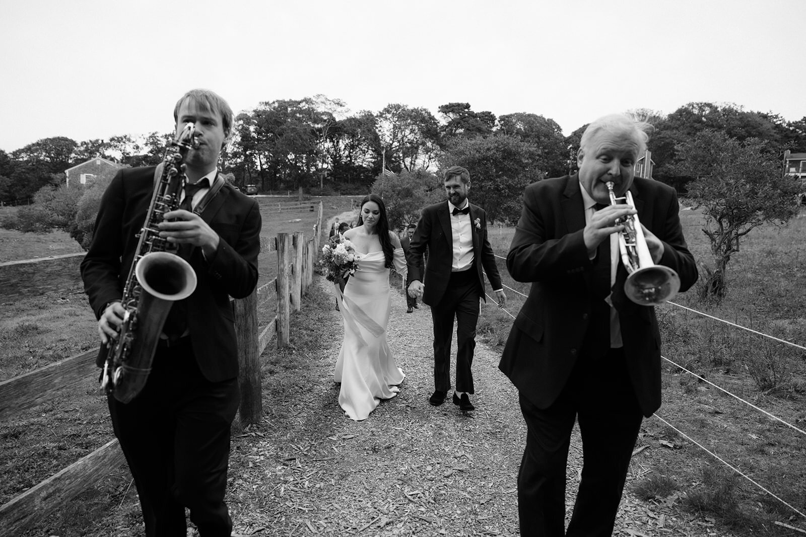 Turner & Rowdy - Martha_s Vineyard Wedding -October 14_ 2023 -0022 - Larisa Stinga Photography_websize