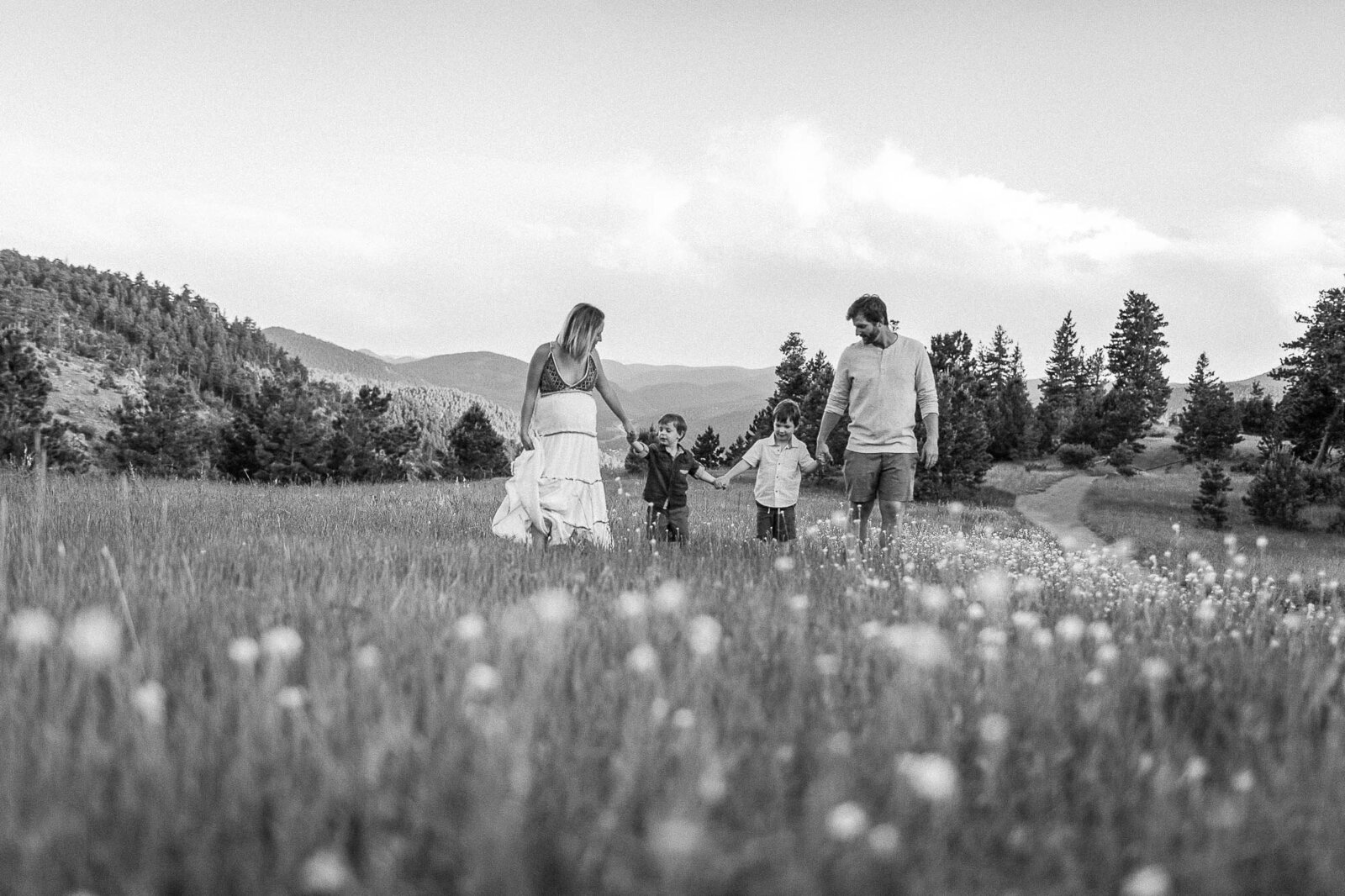 centennial-and-cherry-hills-maternity-photographer-lucky-friday-studios