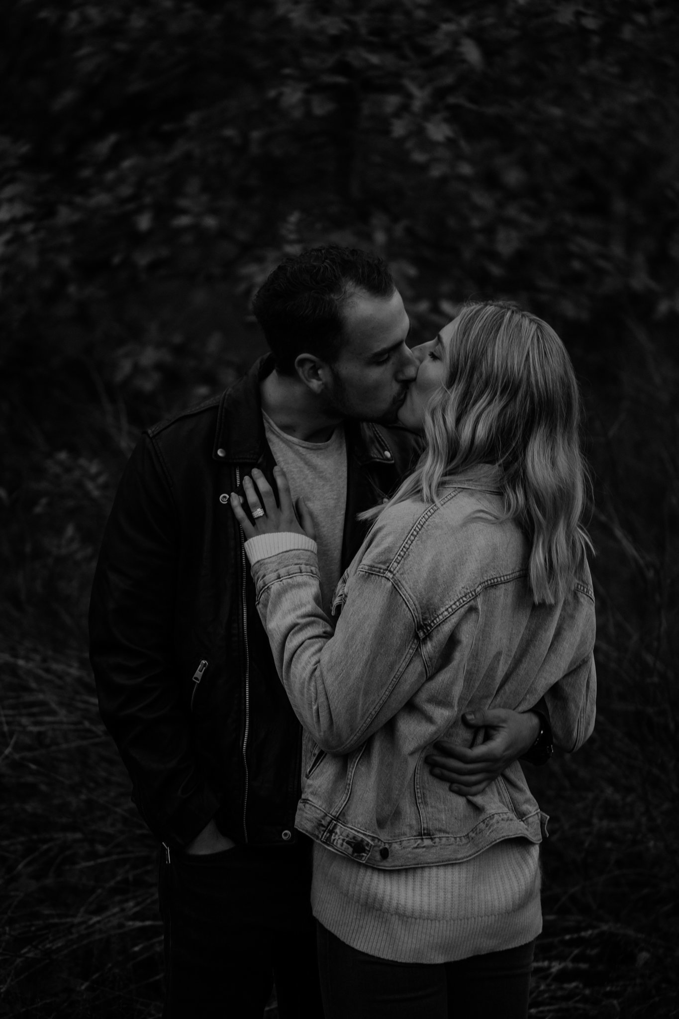 couples-engagement-campbell-valley-7