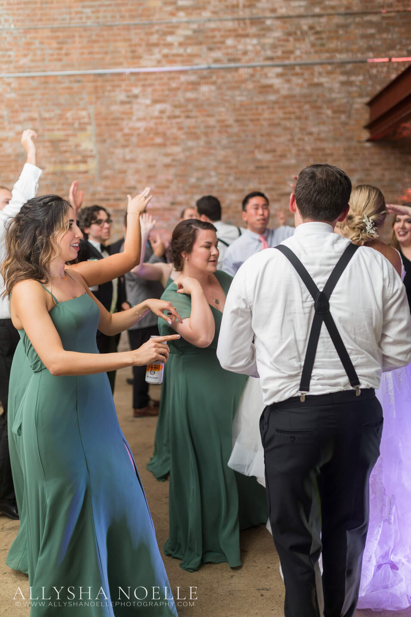 Wedding-at-The-Factory-on-Barclay-in-Milwaukee-1262
