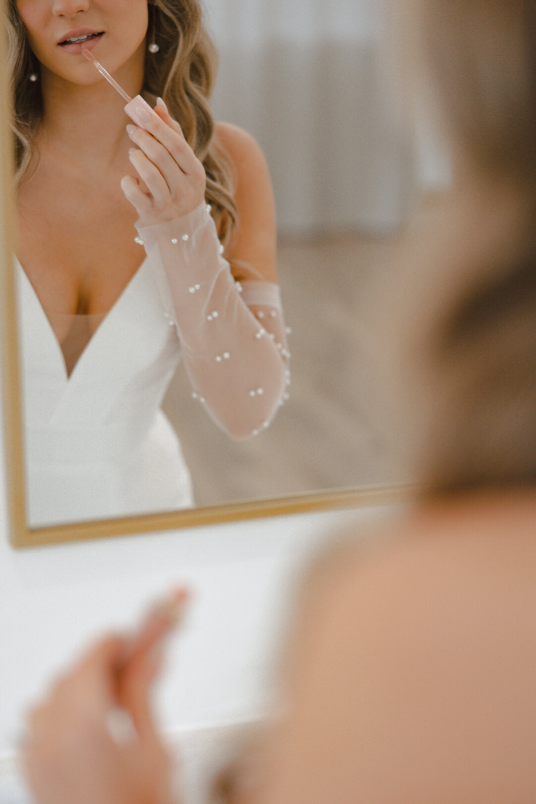 reuben-wedding-teasers-prairie-hill-vineyard-kayxbee-122
