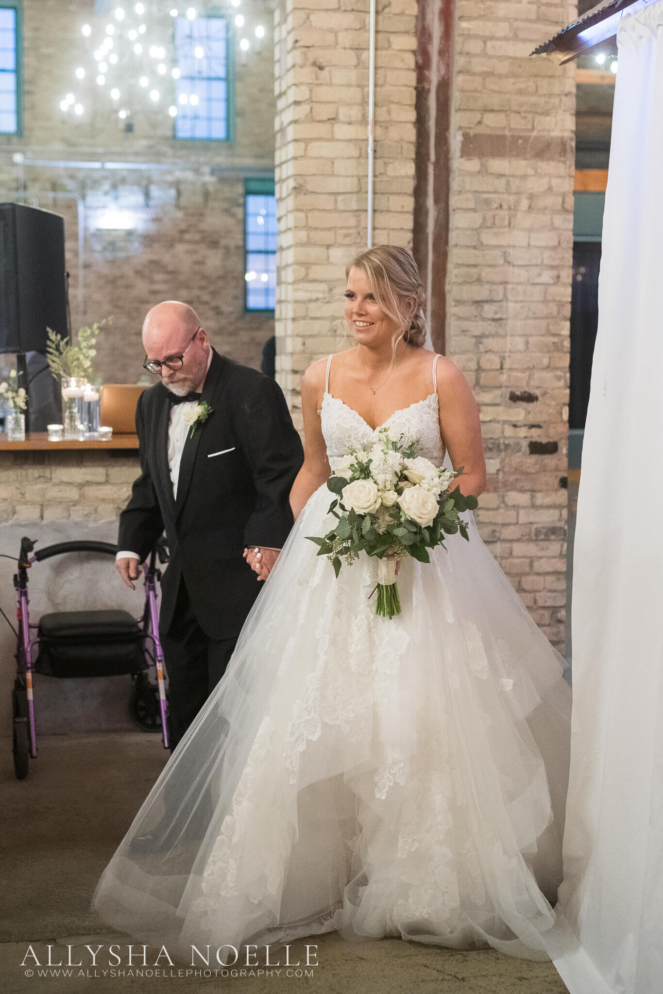 Wedding-at-The-Factory-on-Barclay-in-Milwaukee-0777