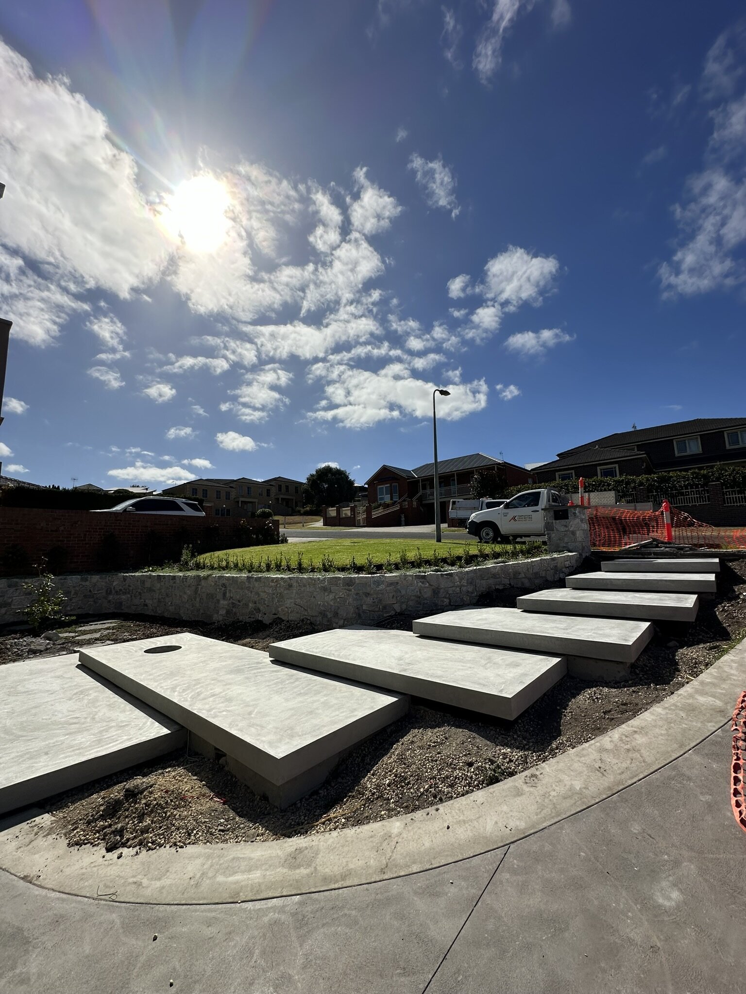 Architectural concrete steps for home entrance in Warrnambool by Templeton's Concreting