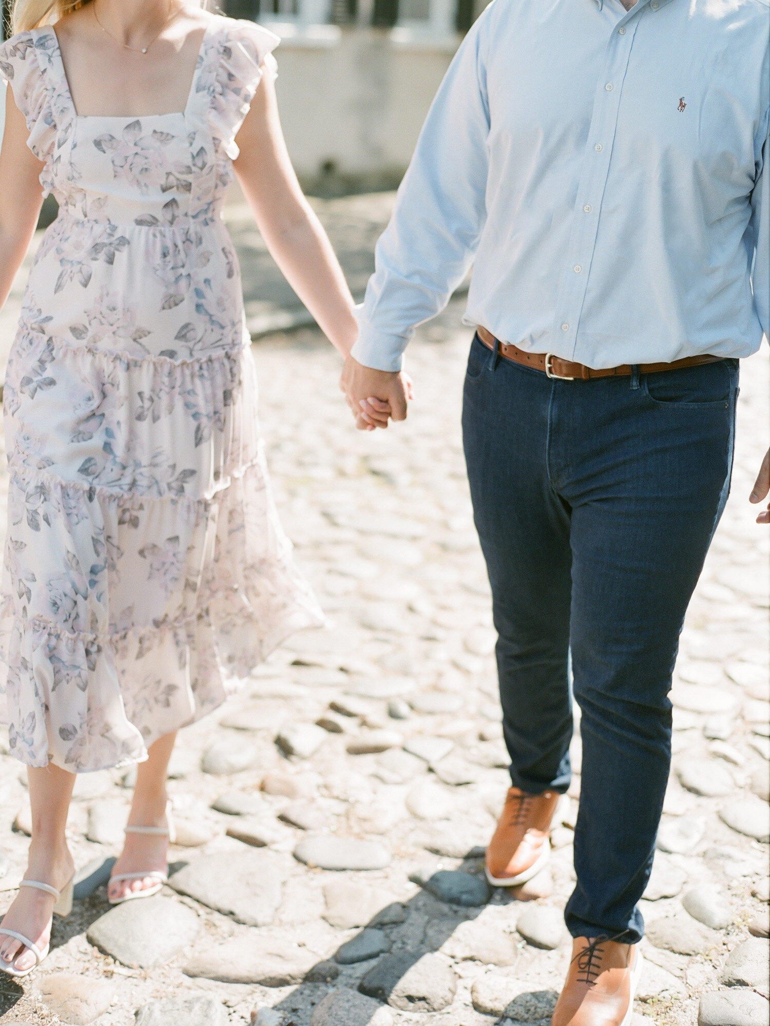 Downtown-Charleston-Engagement-31